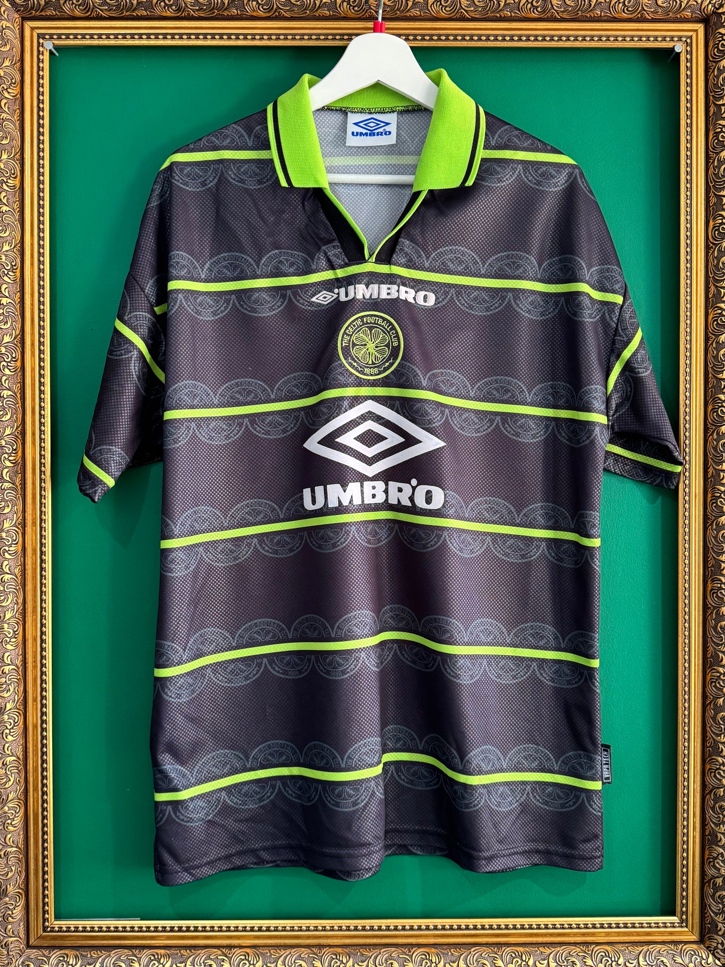 Celtic 1998/99 away shirt large