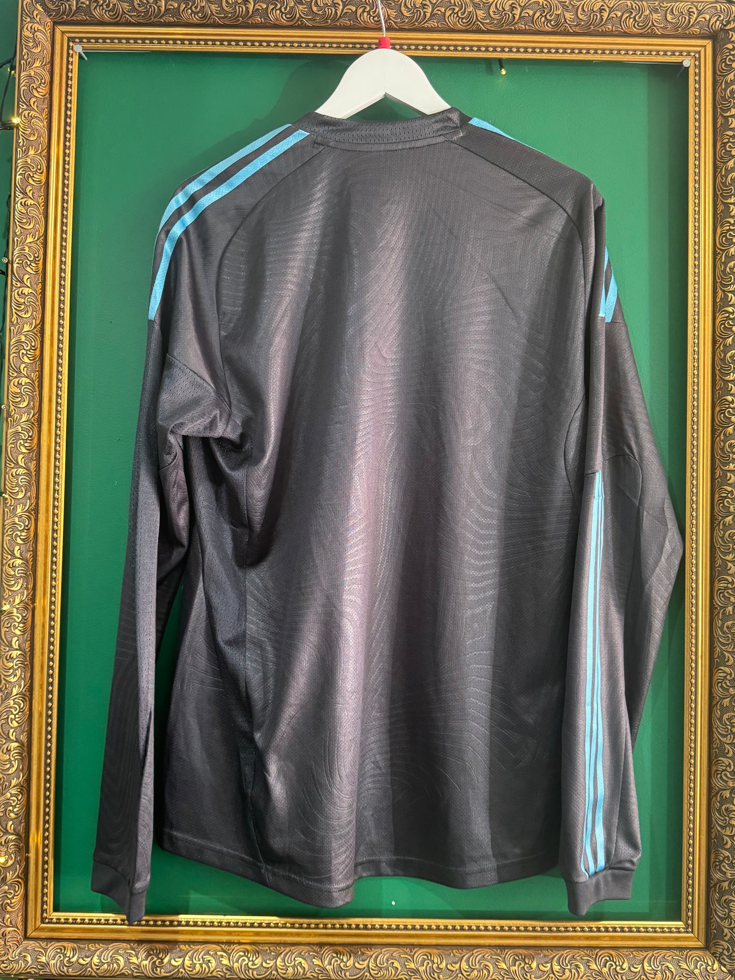 Marseille 2009/10 third shirt large ls