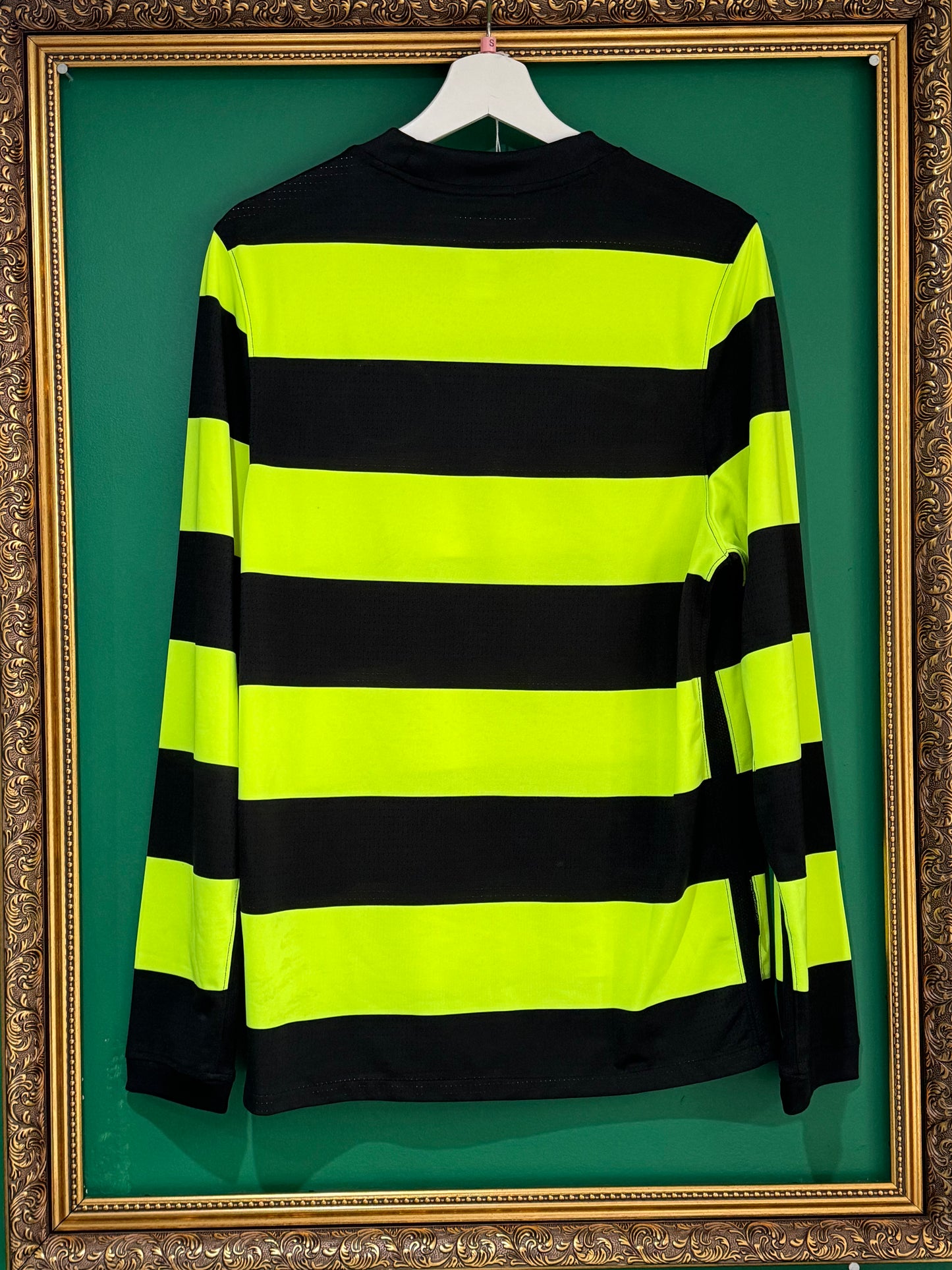 Celtic 2009/10 away small ls
