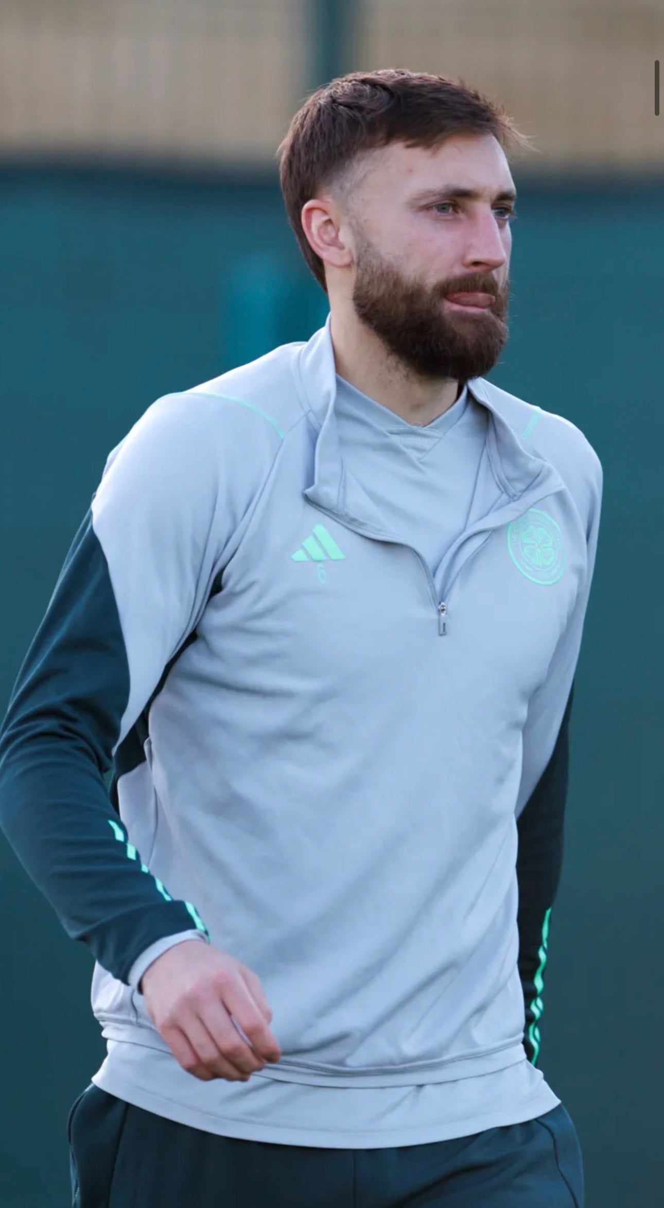 Celtic Nat Phillips training worn half zip number 6