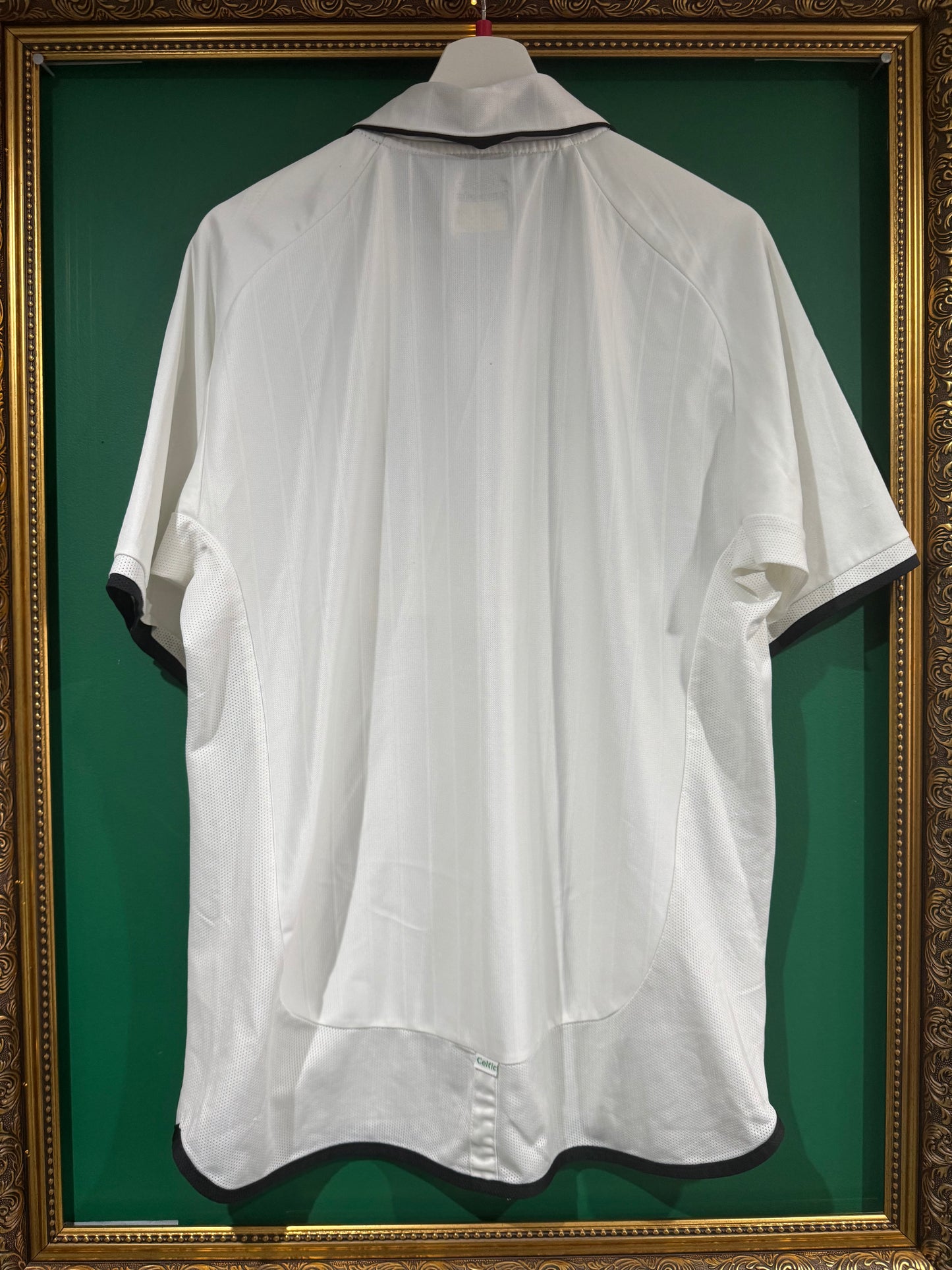 Celtic 2001/02 away shirt large