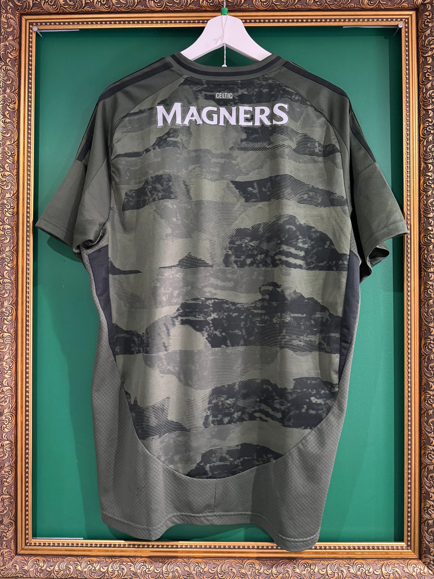 Celtic 2024/25 third shirt xlarge