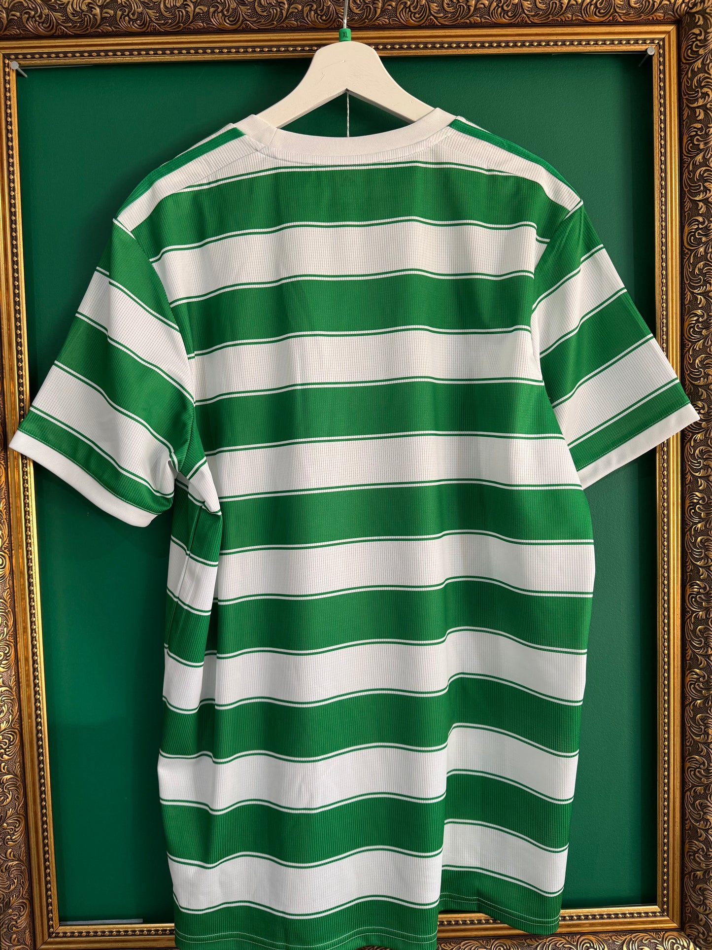 Celtic 2021/22 home shirt xlarge unsponsored