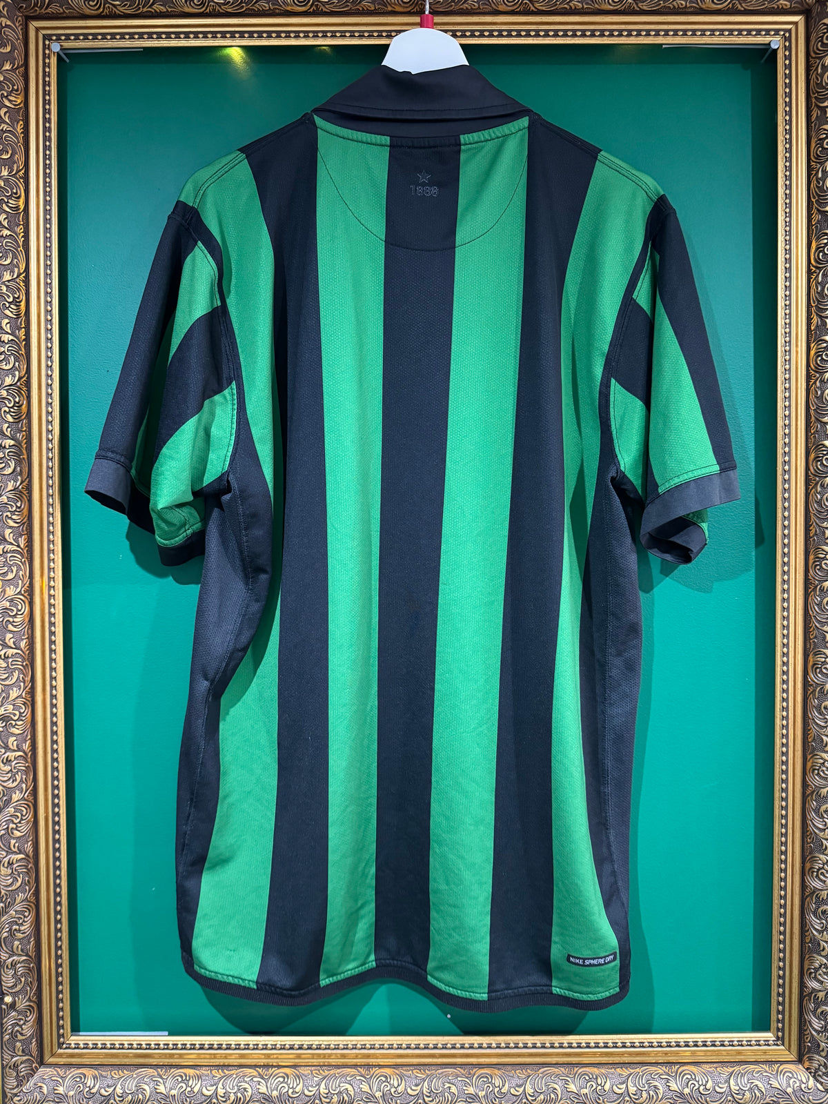 Celtic 2006/08 away shirt large