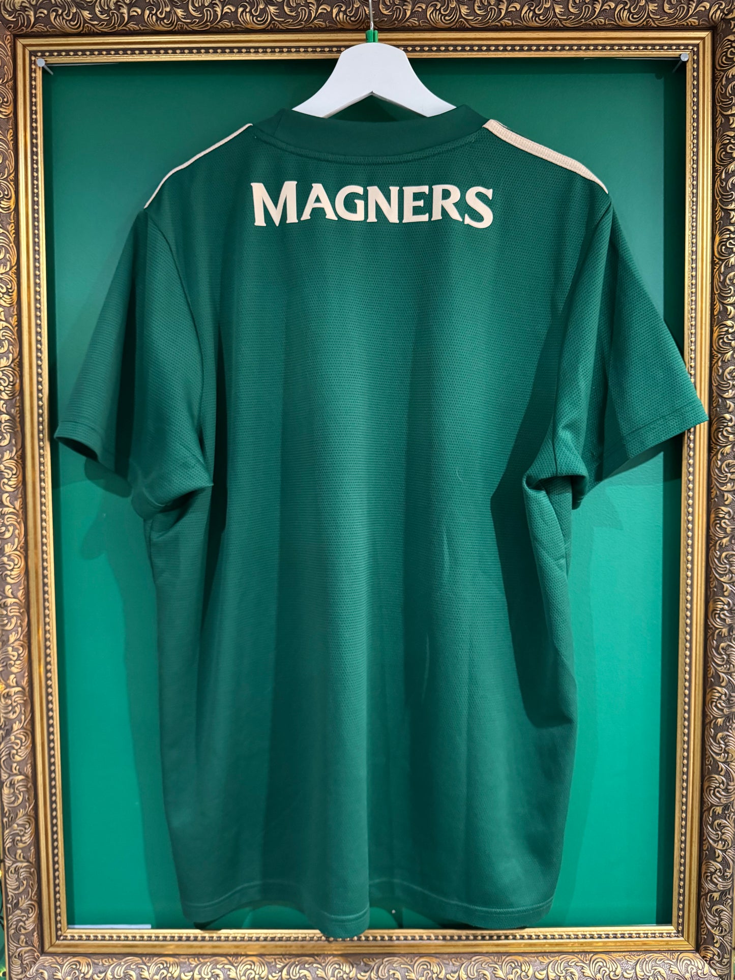 Celtic 2021/22 away shirt xlarge