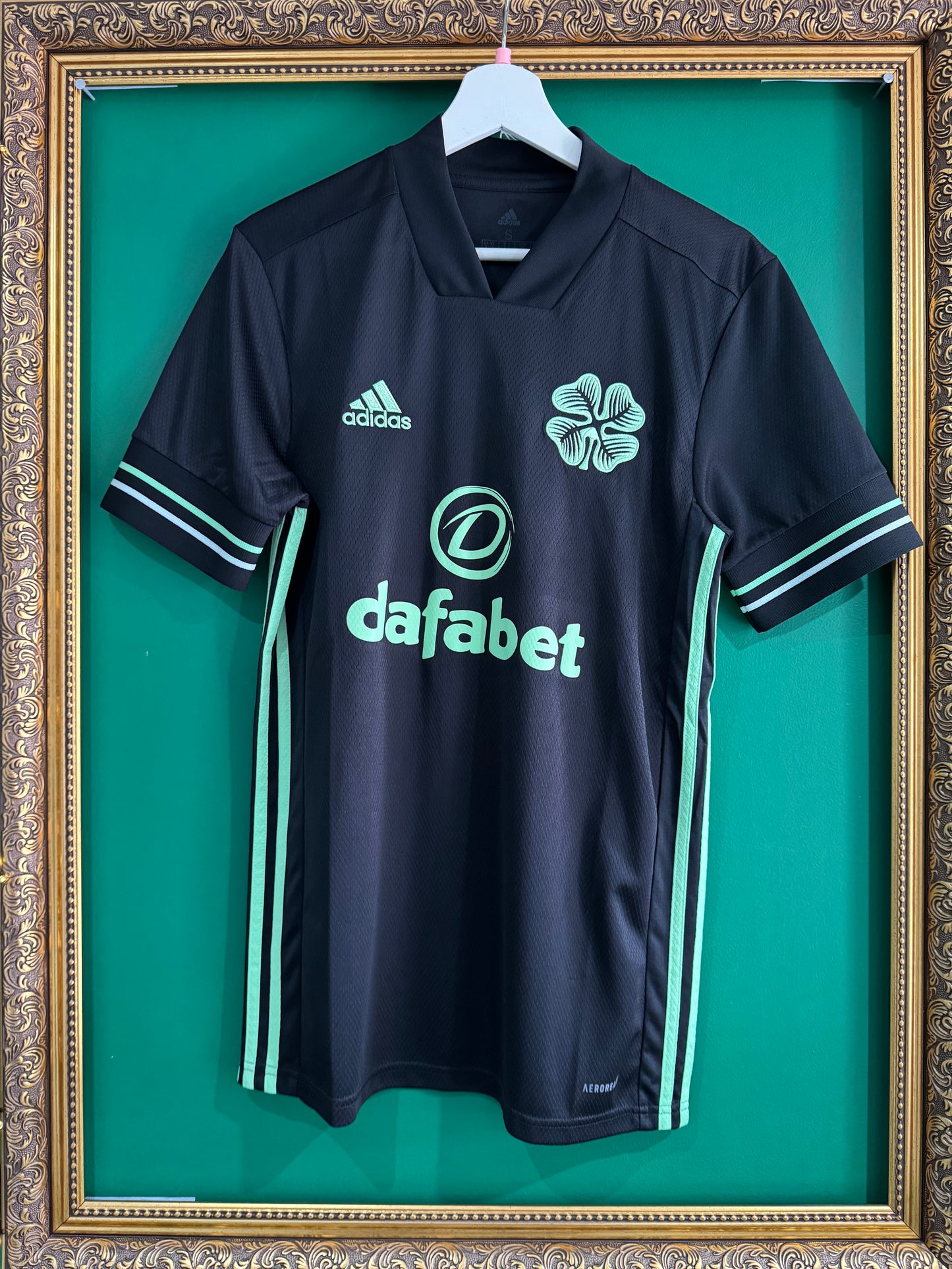 Celtic 2020/21 third shirt small Jota 17