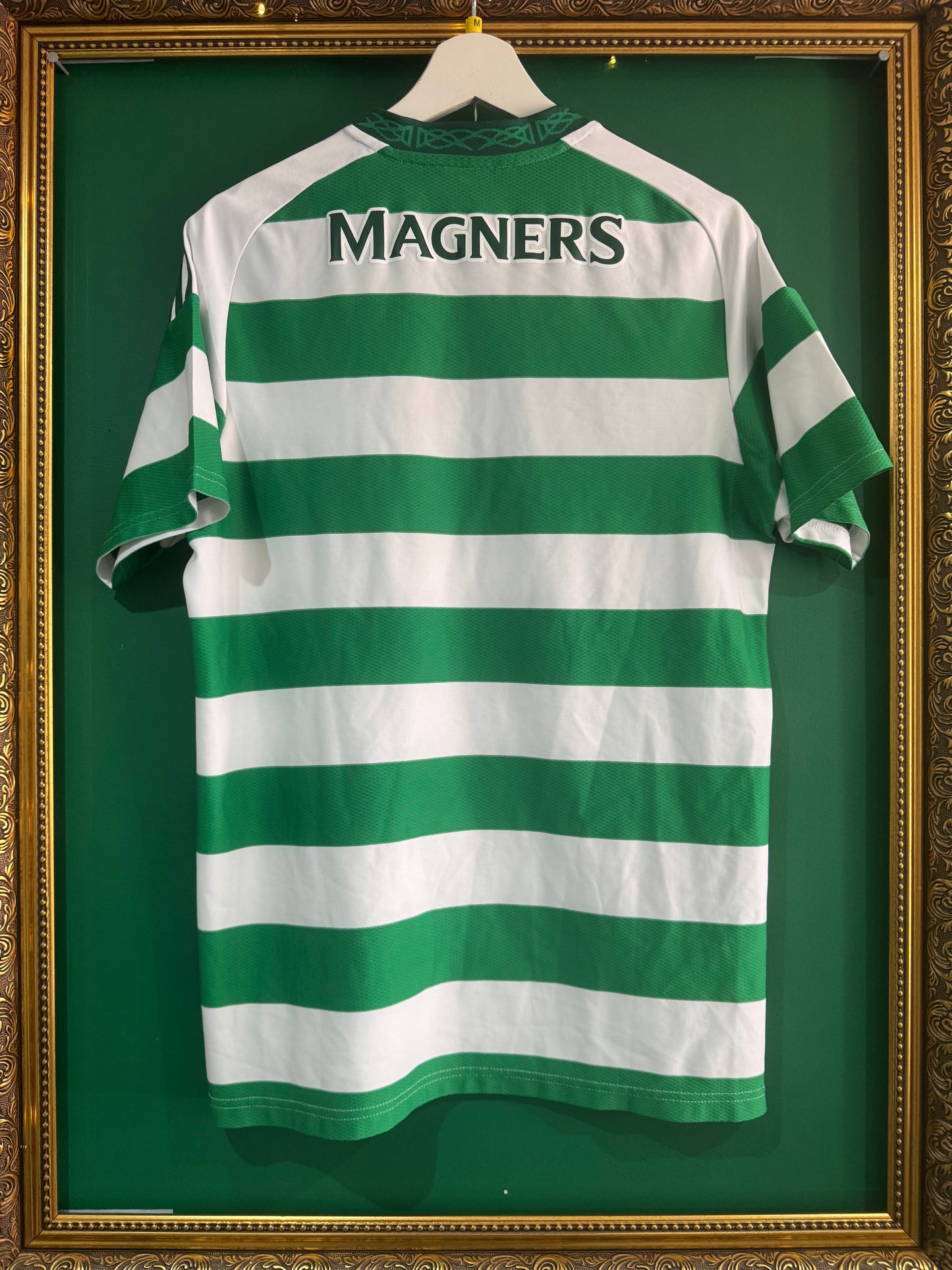 Celtic 2024/25 home shirt medium