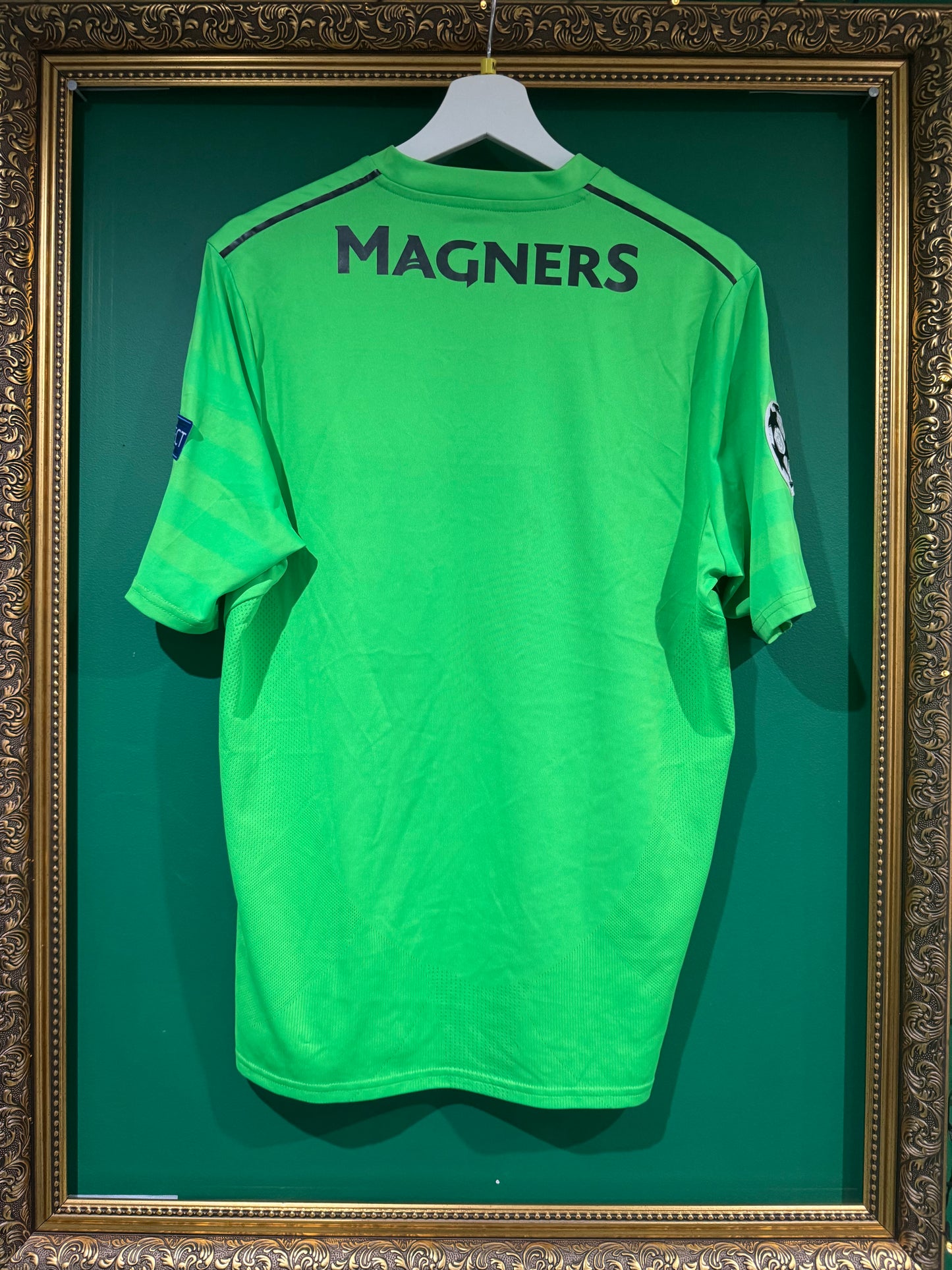 Celtic 2017/18 third shirt medium