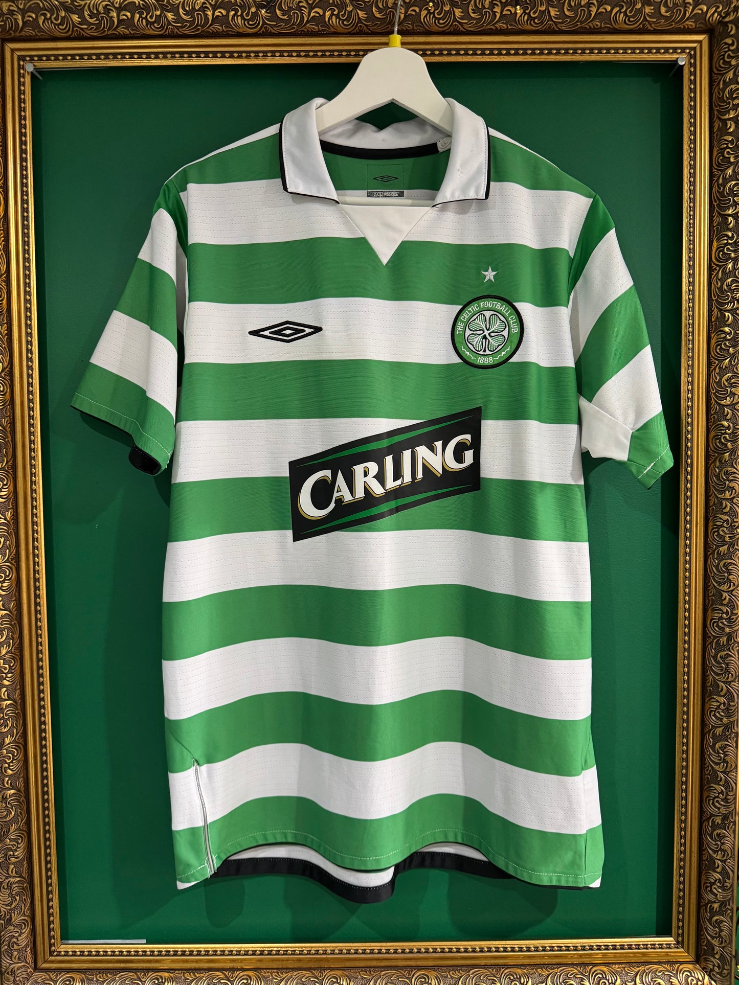 Celtic 2004/05 home shirt medium Petrov 19