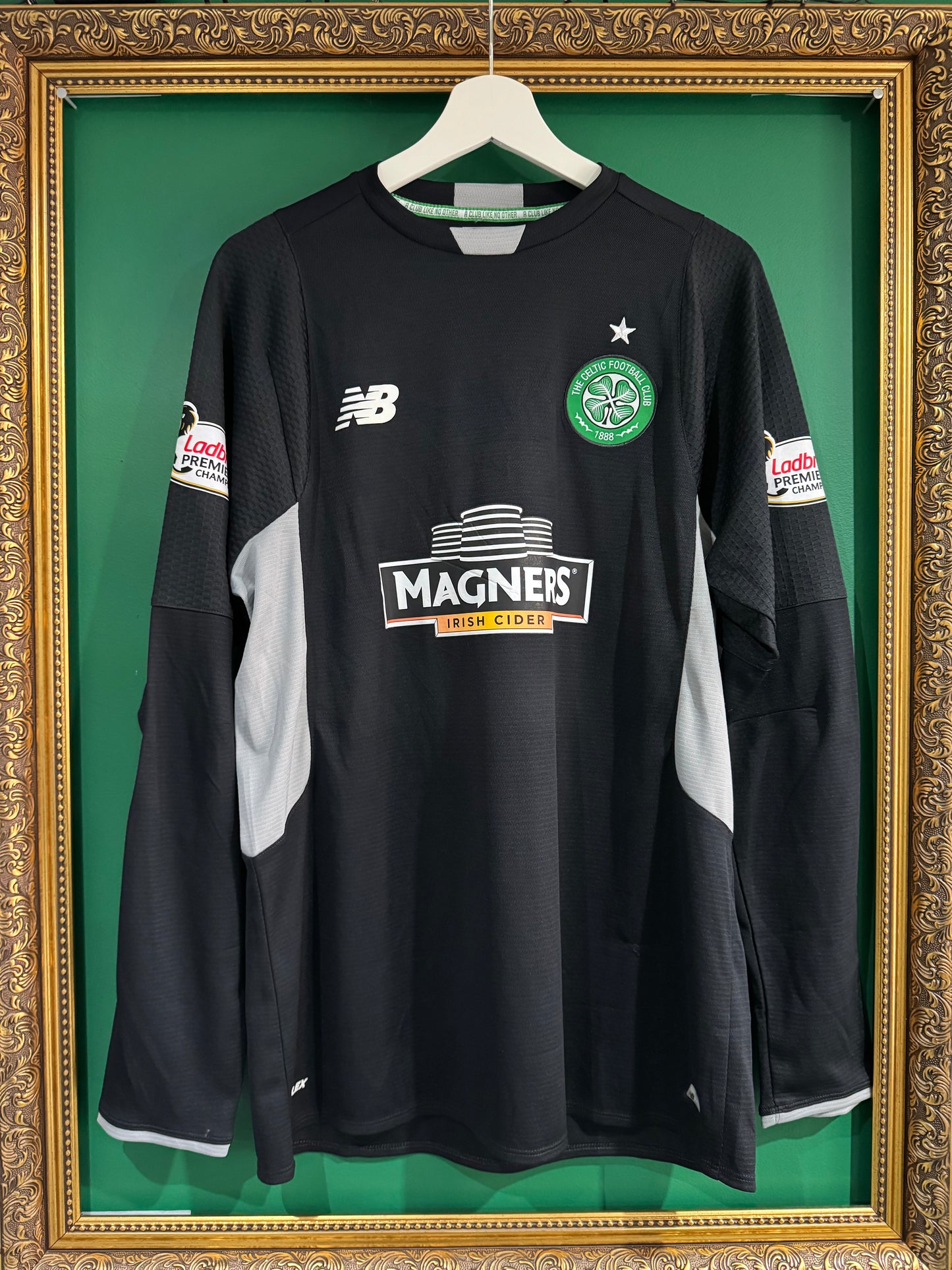 Celtic 2015/16 away goalkeeper shirt match prepared player spec large Bailly 26