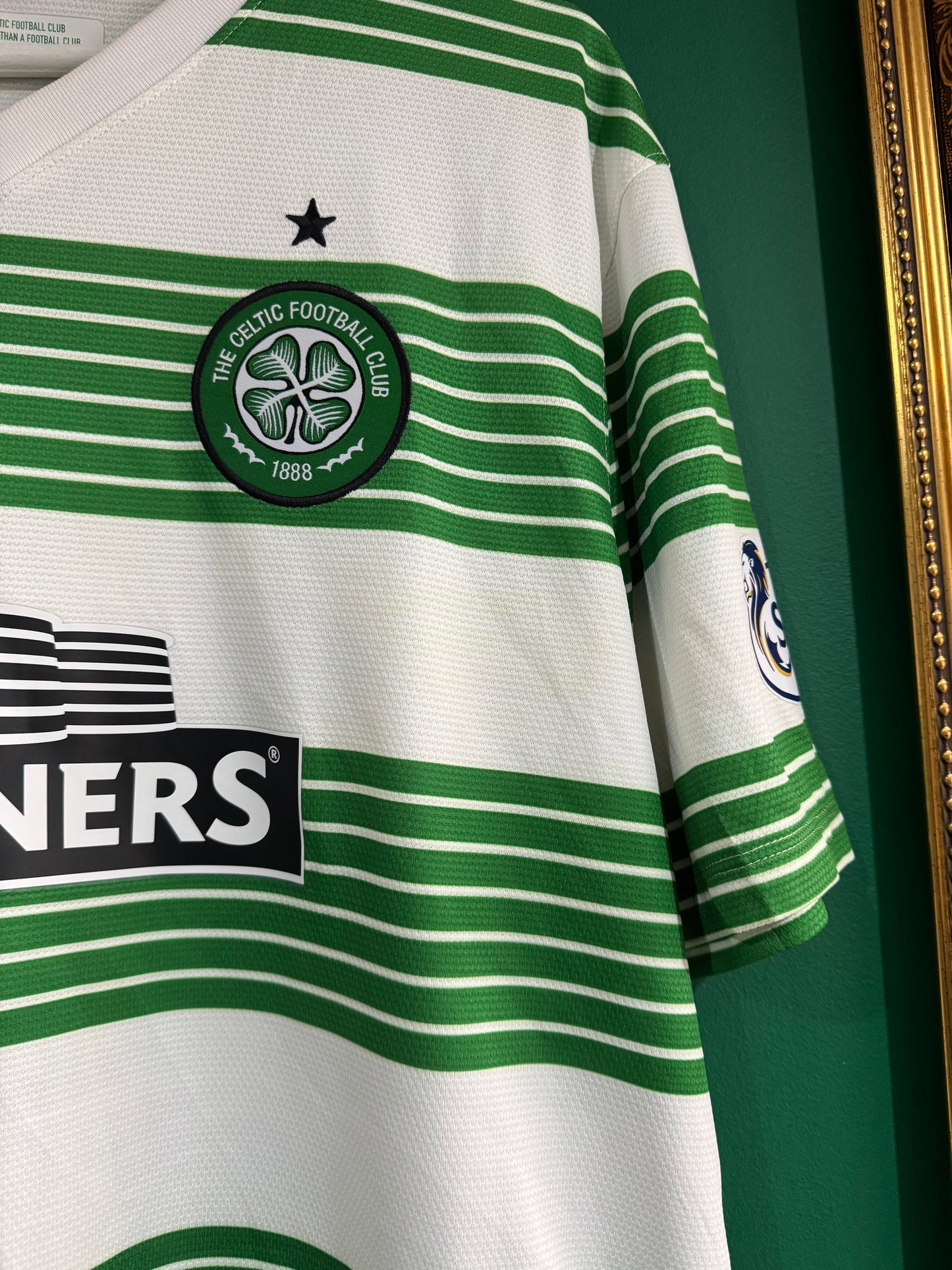 Celtic 2013/14 home shirt large Virgil 5