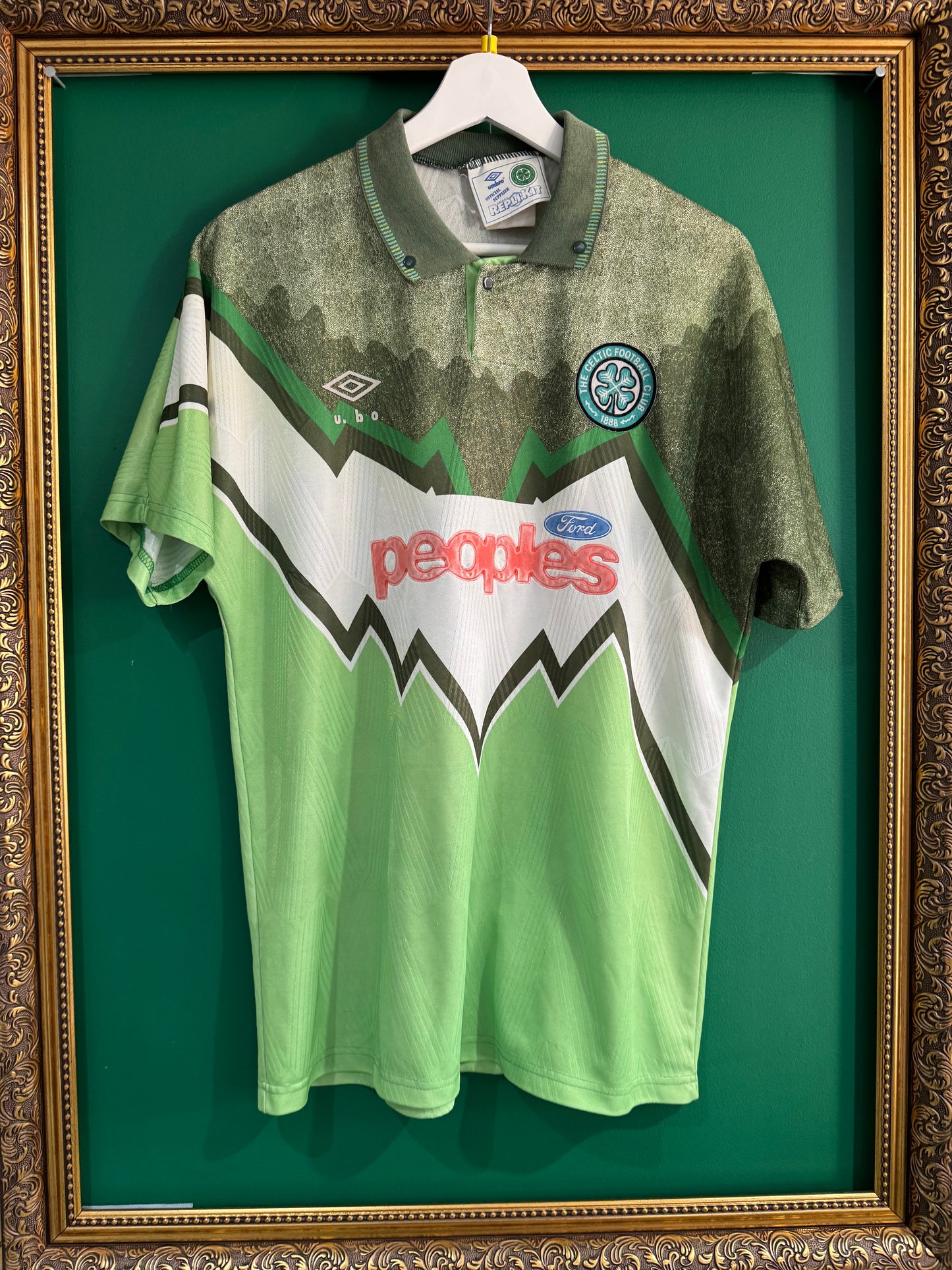 Celtic 1991/92 away shirt medium