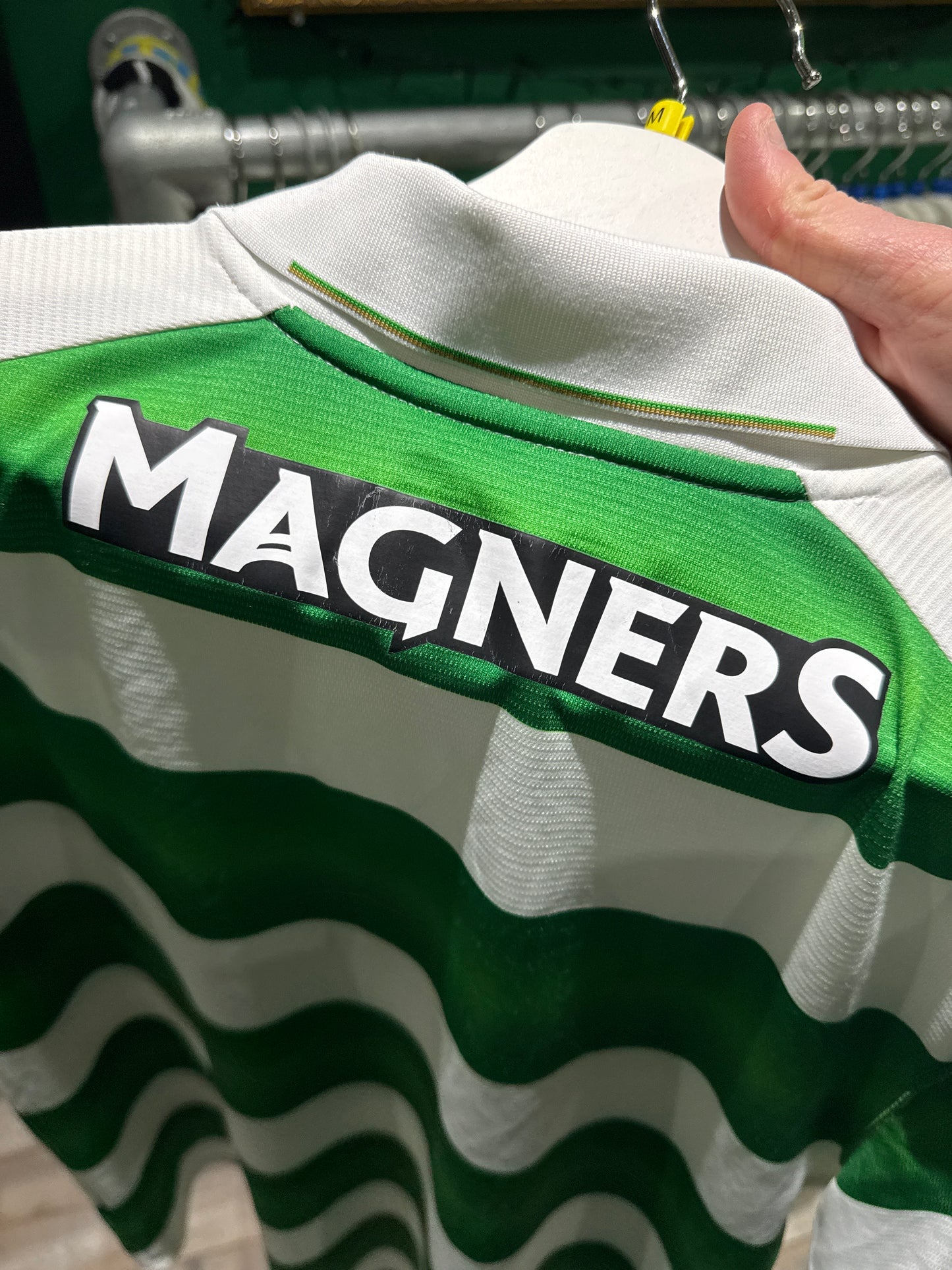 Celtic 2016/17 home medium