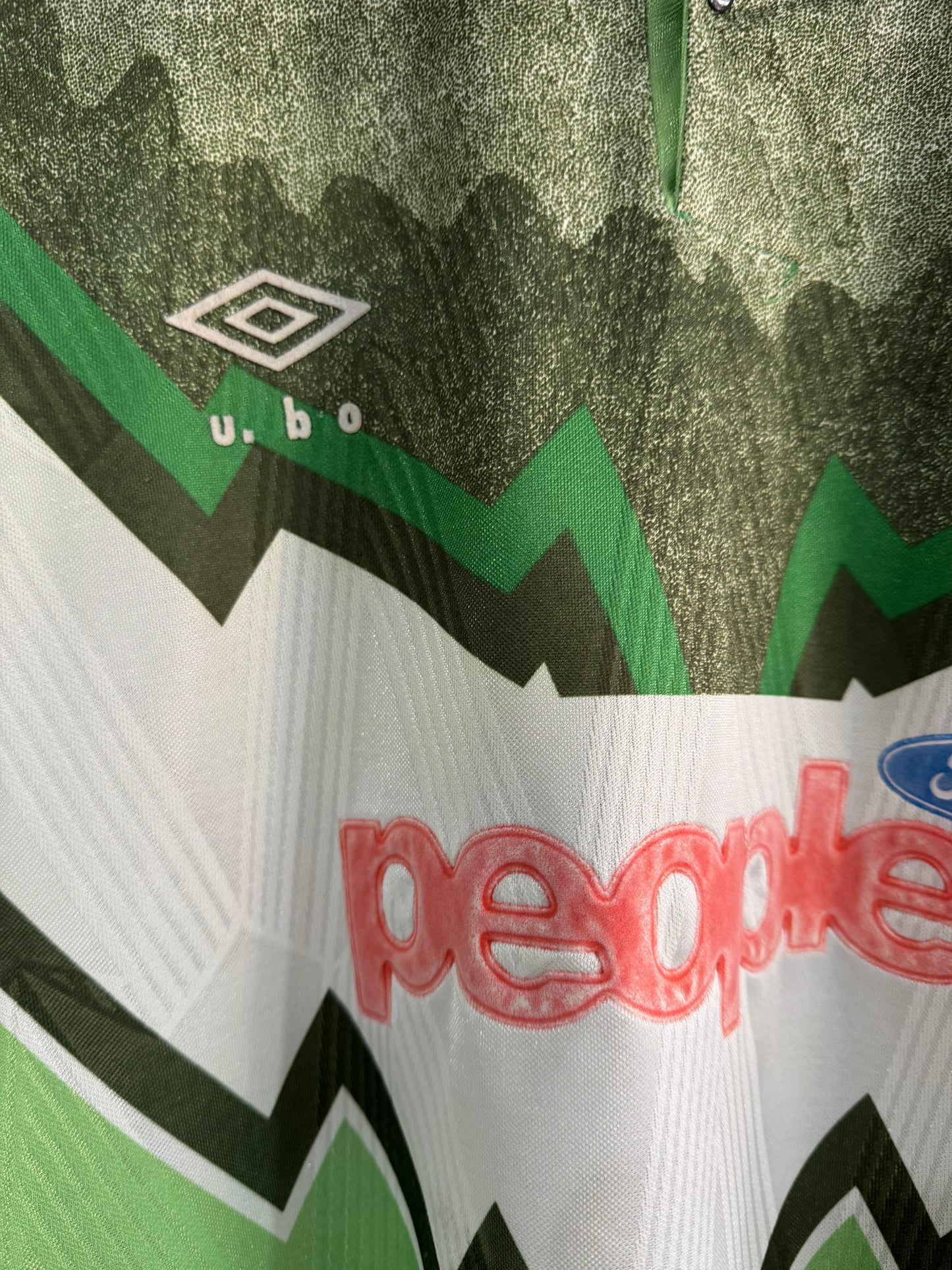 Celtic 1991/92 away shirt medium