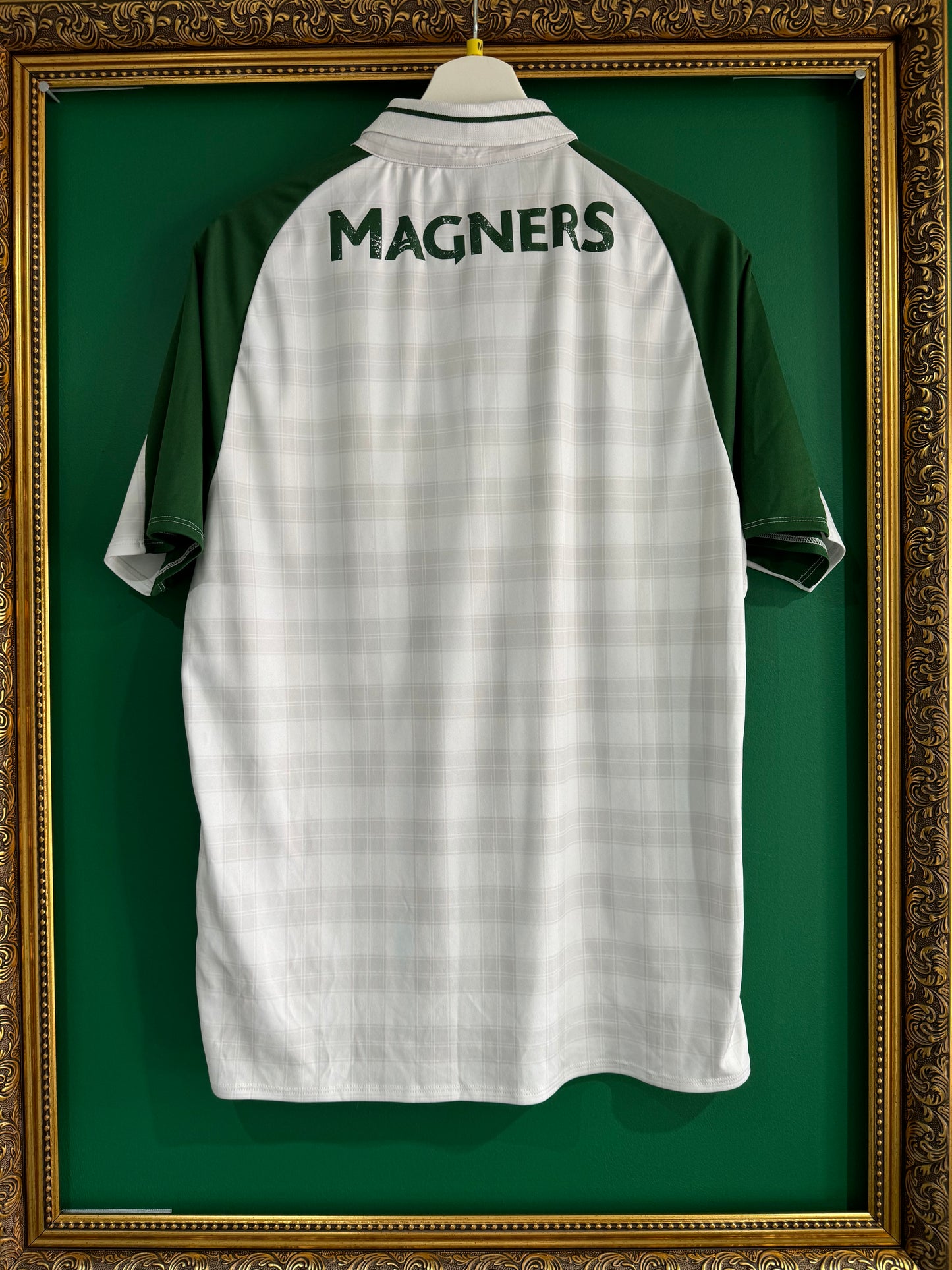 Celtic 2018/19 away medium