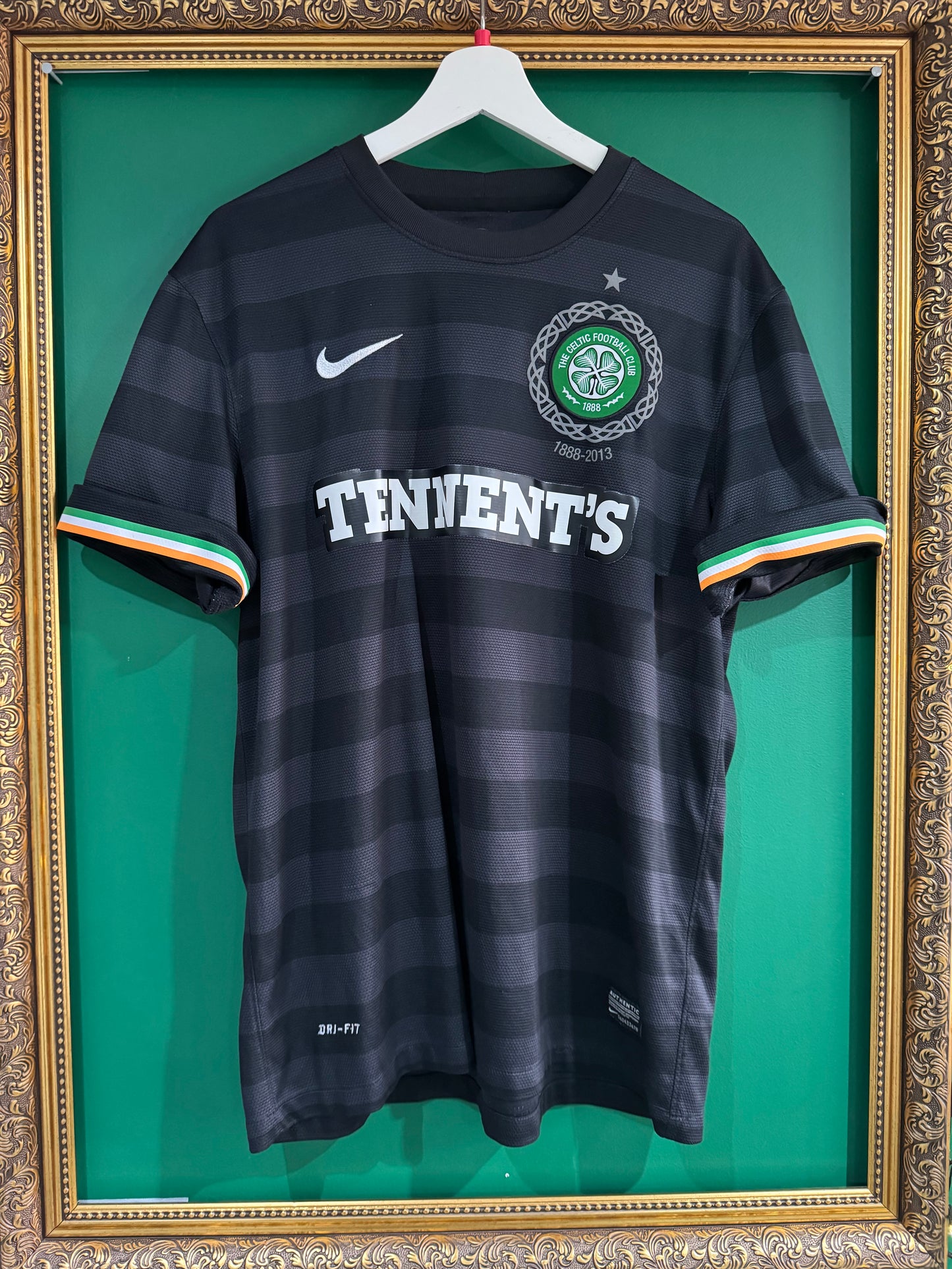 Celtic 2012/13 away shirt large Wanyama 67
