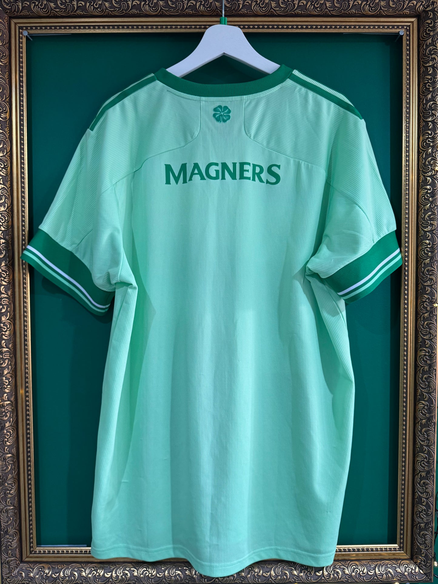 Celtic 2020/21 away shirt xlarge