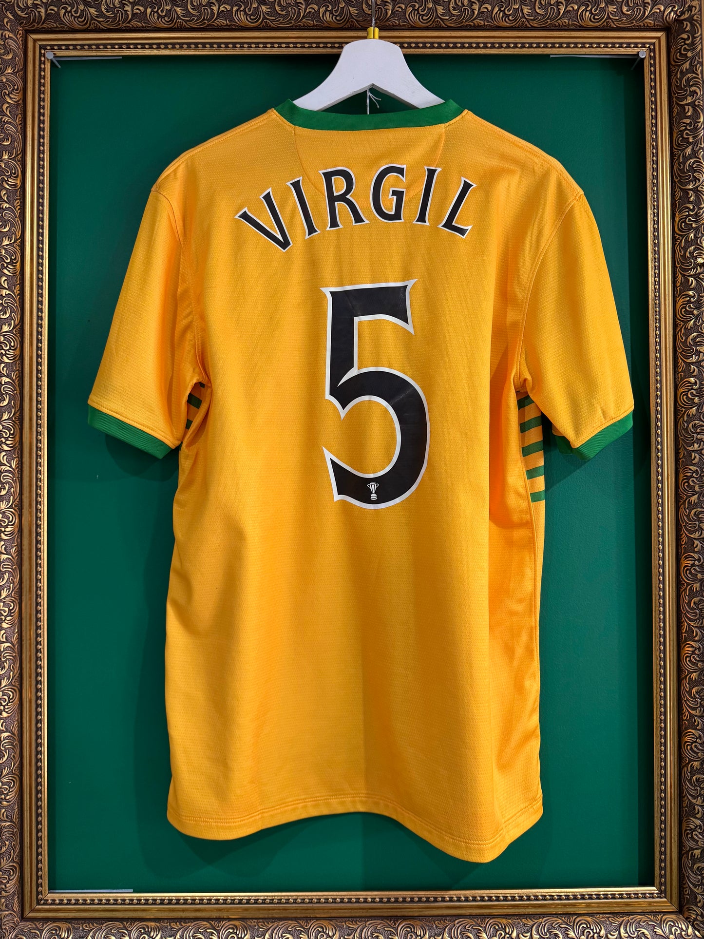Celtic 2013/14 away shirt medium Virgil 5