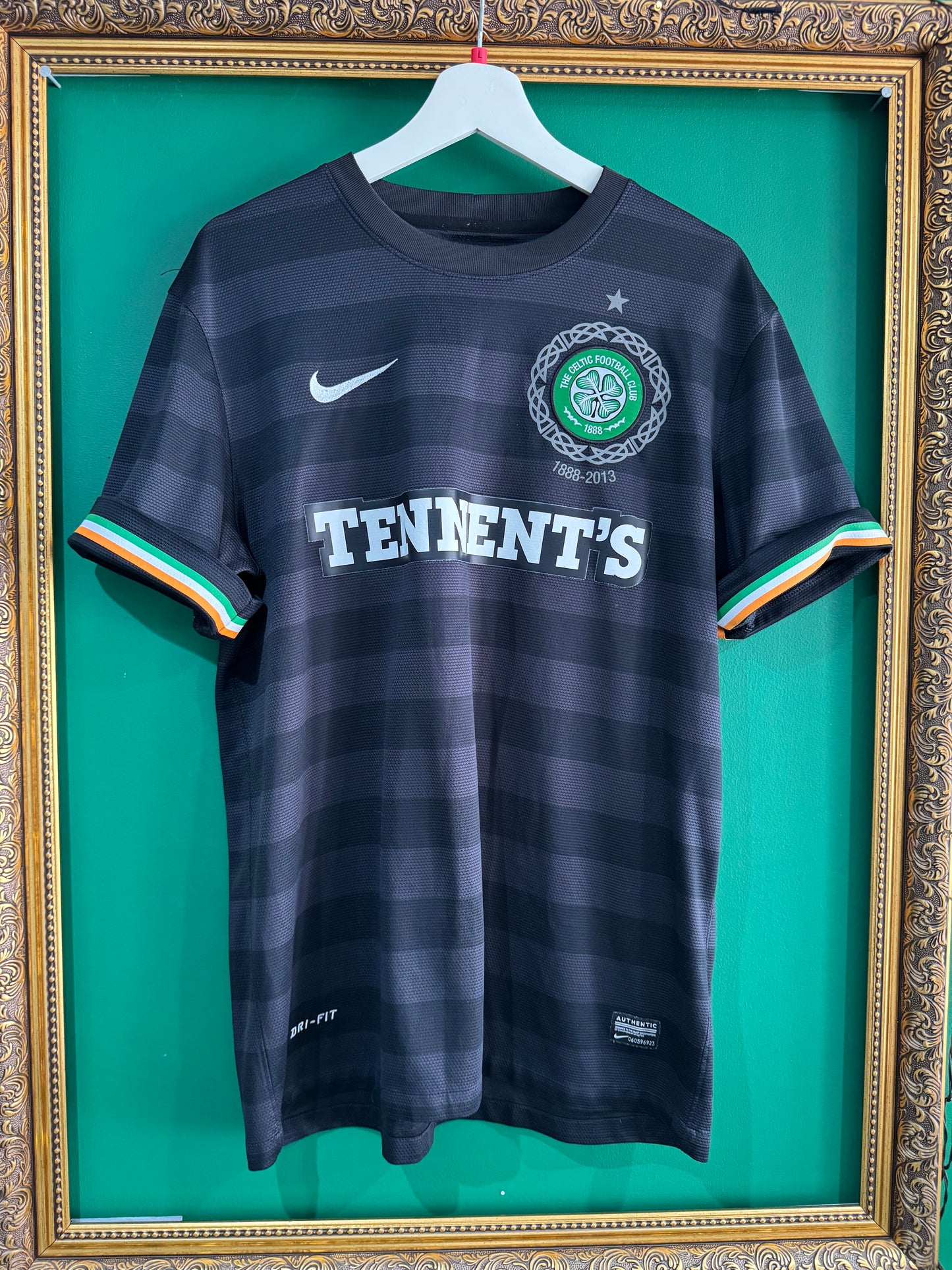Celtic 2012/13 away shirt large Wanyama 67