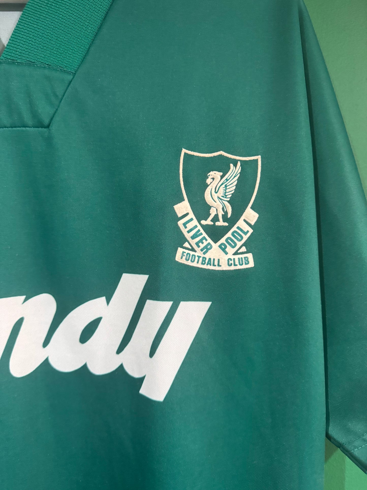 Liverpool 1991/92 away shirt large