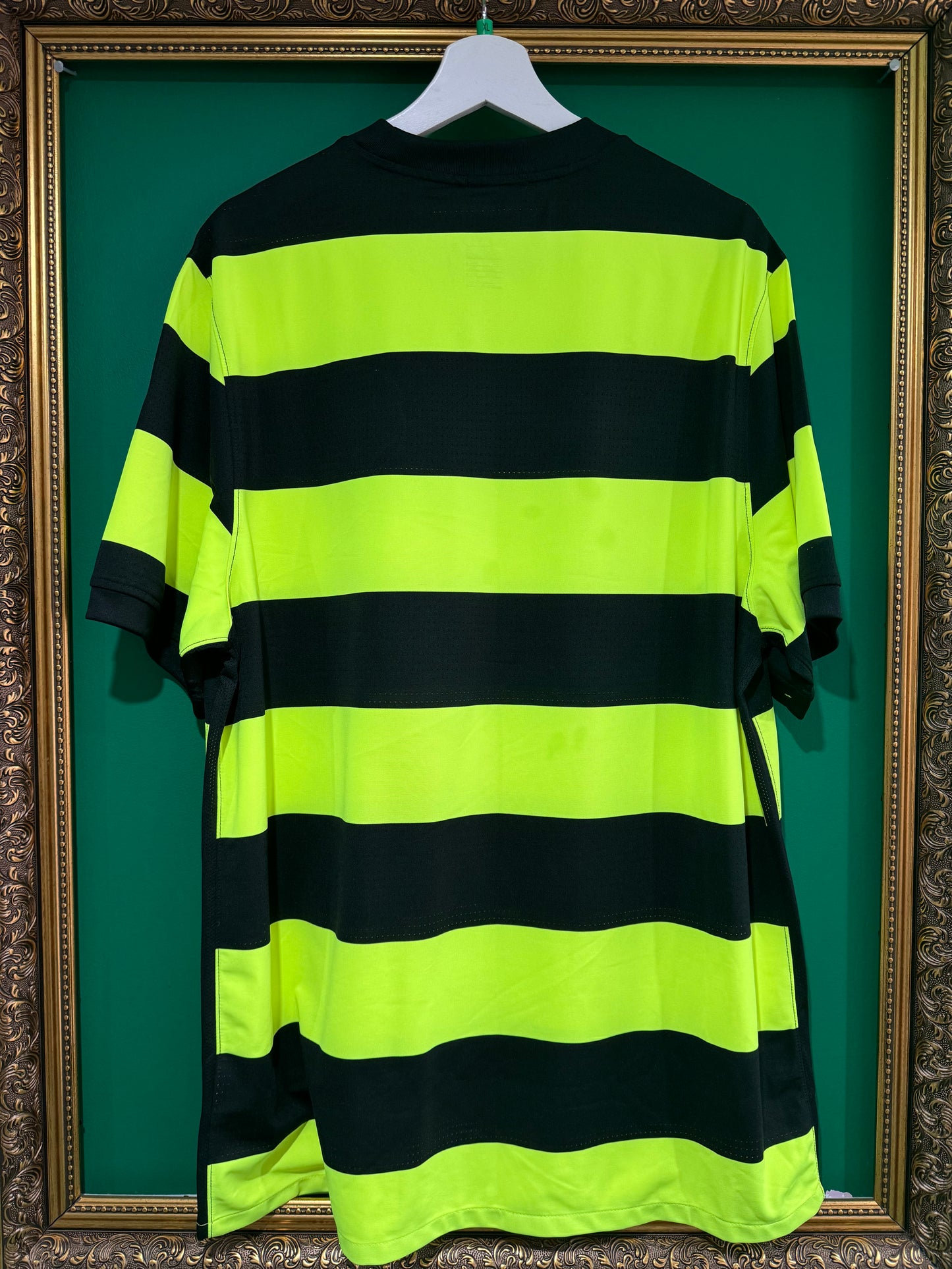 Celtic 2009/10 away xlarge