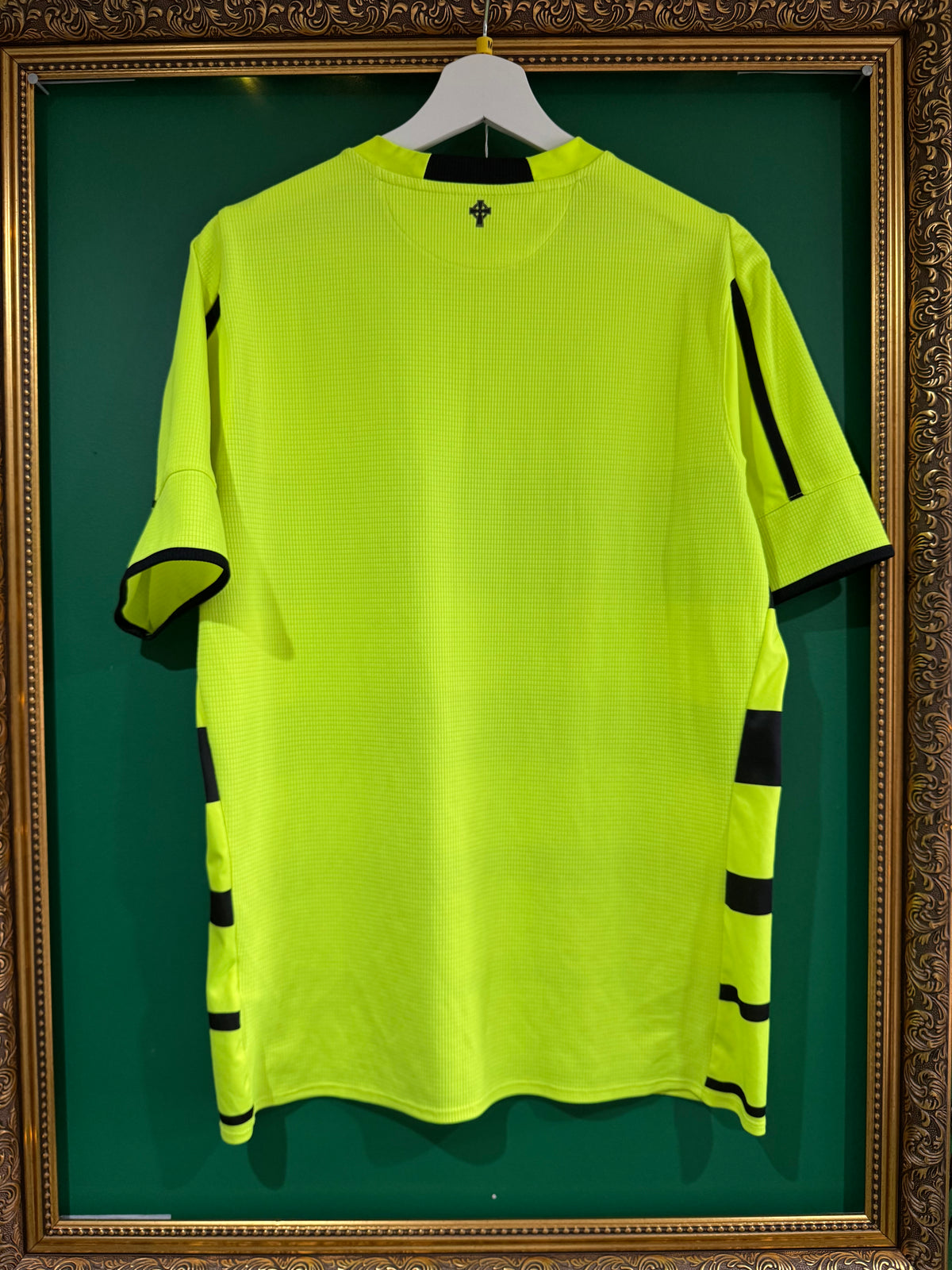 Celtic 2015 third shirt medium unsponsored