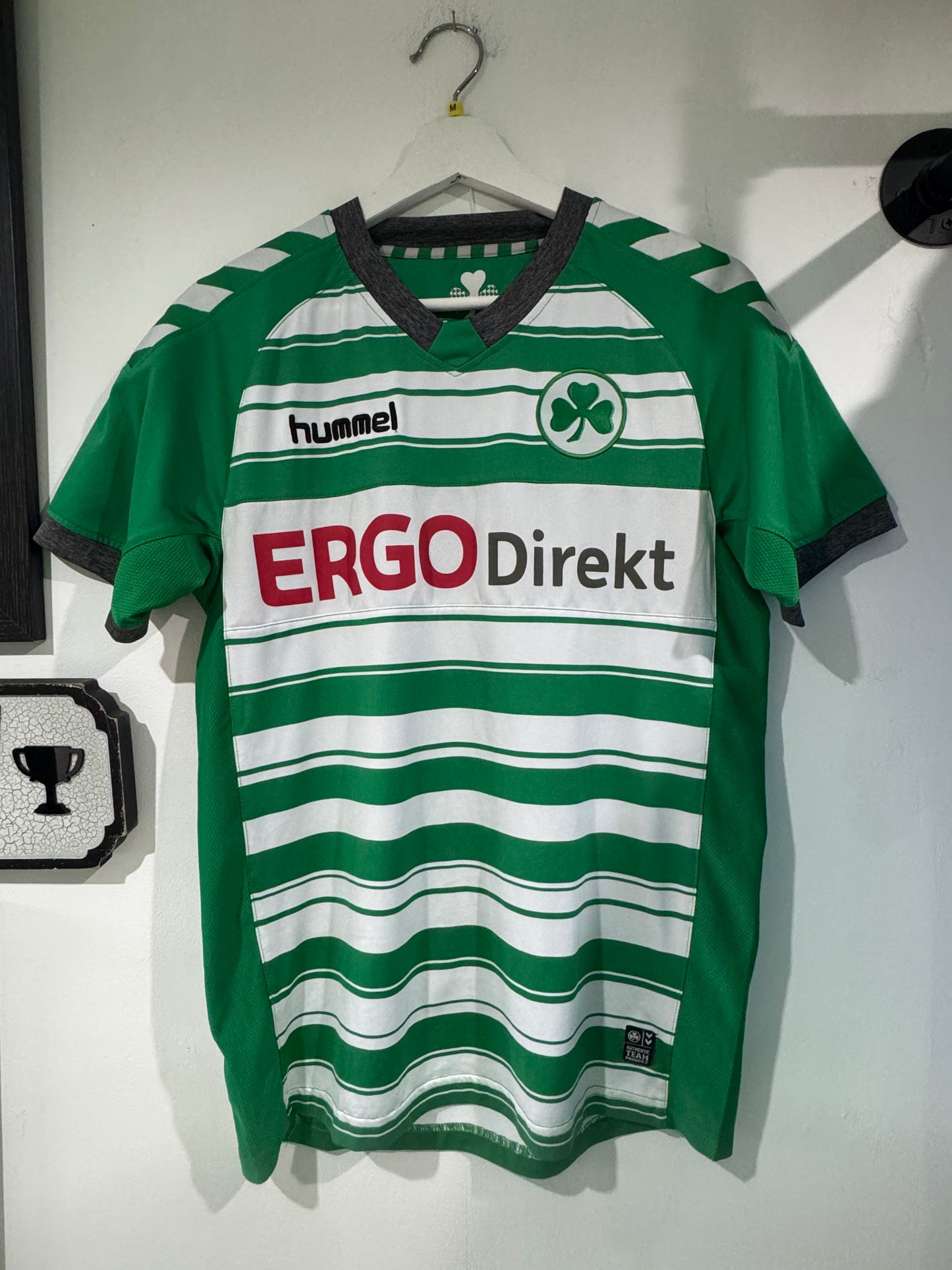 Greuther Fürth 2013/14 home shirt medium