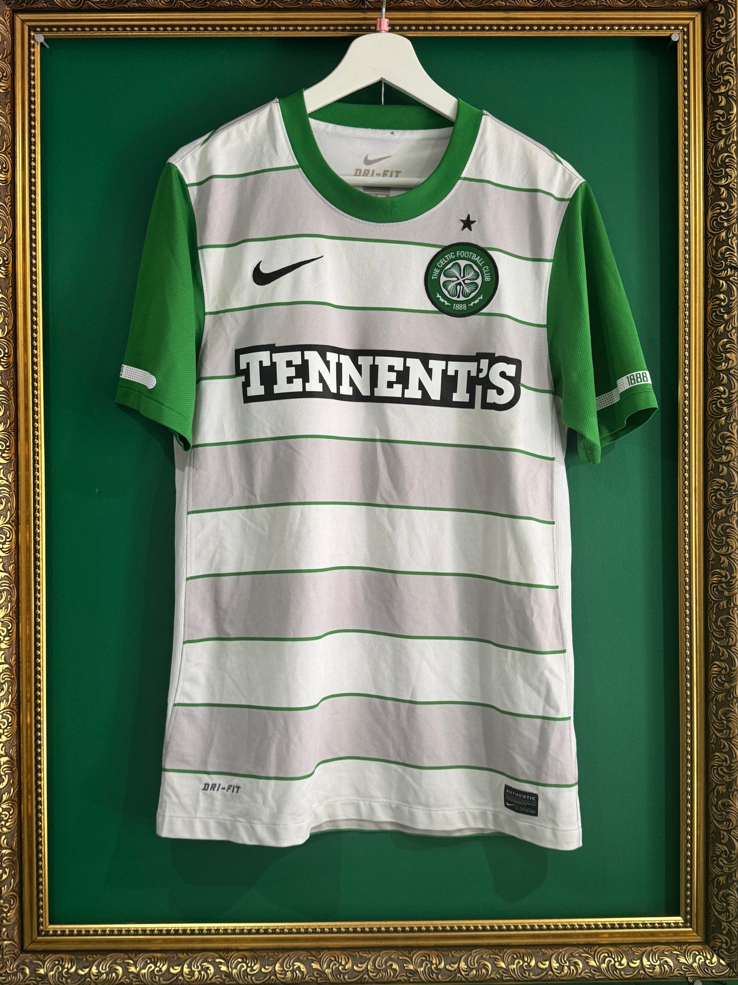 Celtic 2011/12 home shirt small Hooper 88