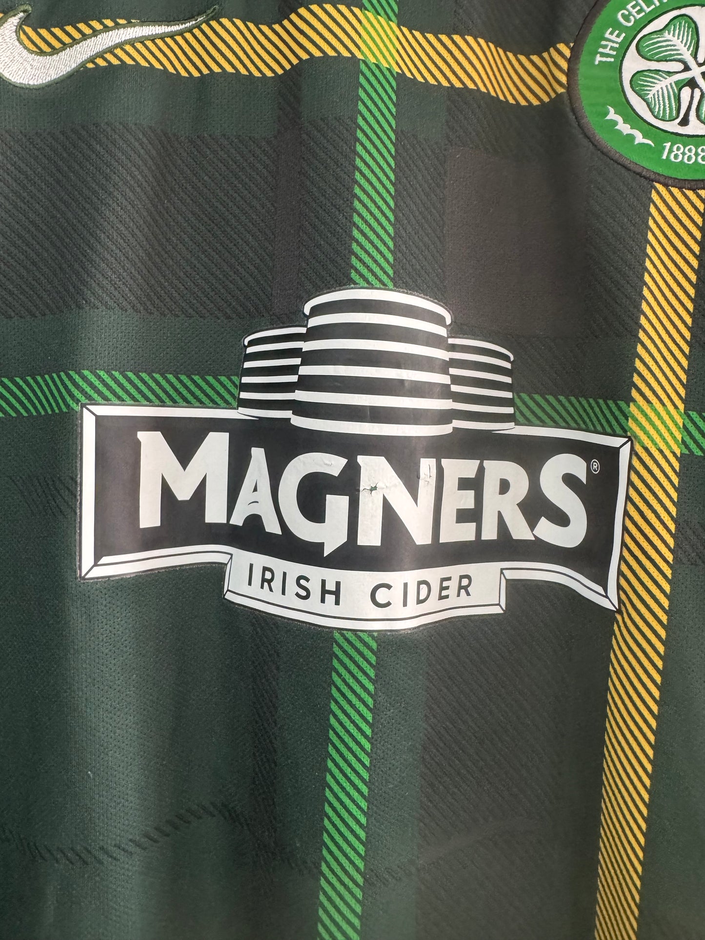 Celtic 2014/15 away medium