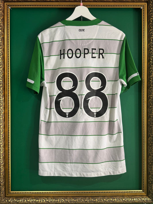 Celtic 2011/12 home shirt small Hooper 88