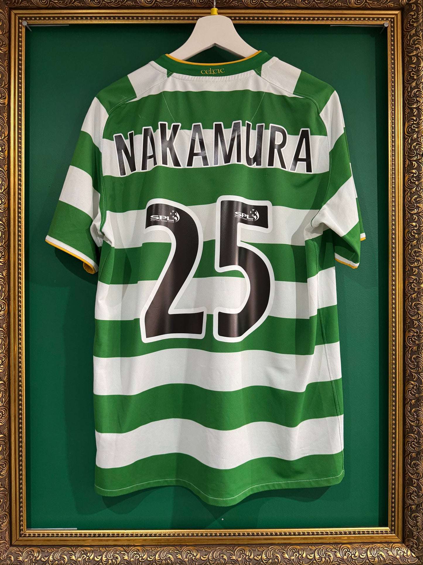 Celtic 2008/09 home shirt medium Nakamura 25
