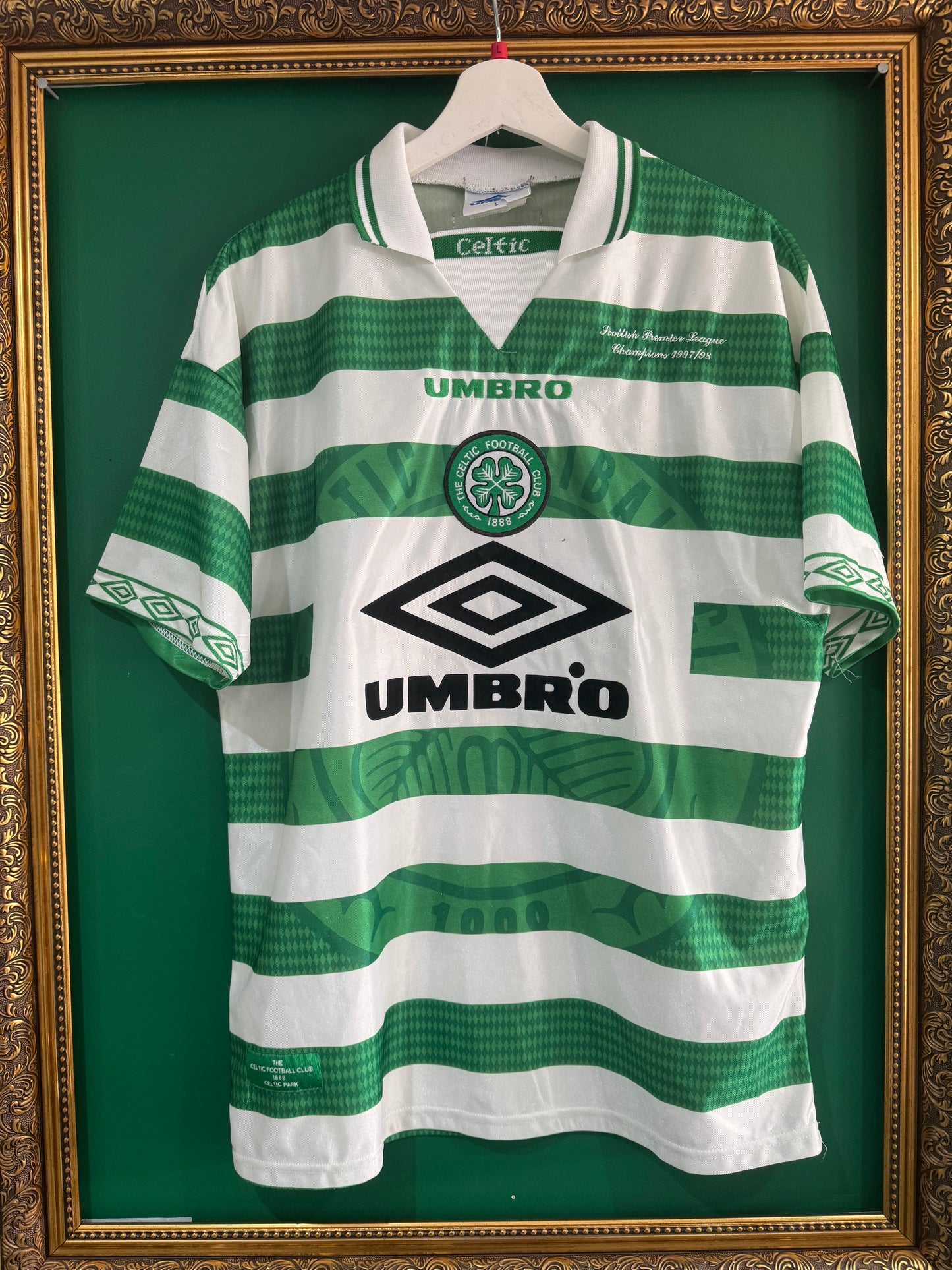 Celtic 1997/98 home shirt large Larsson 7