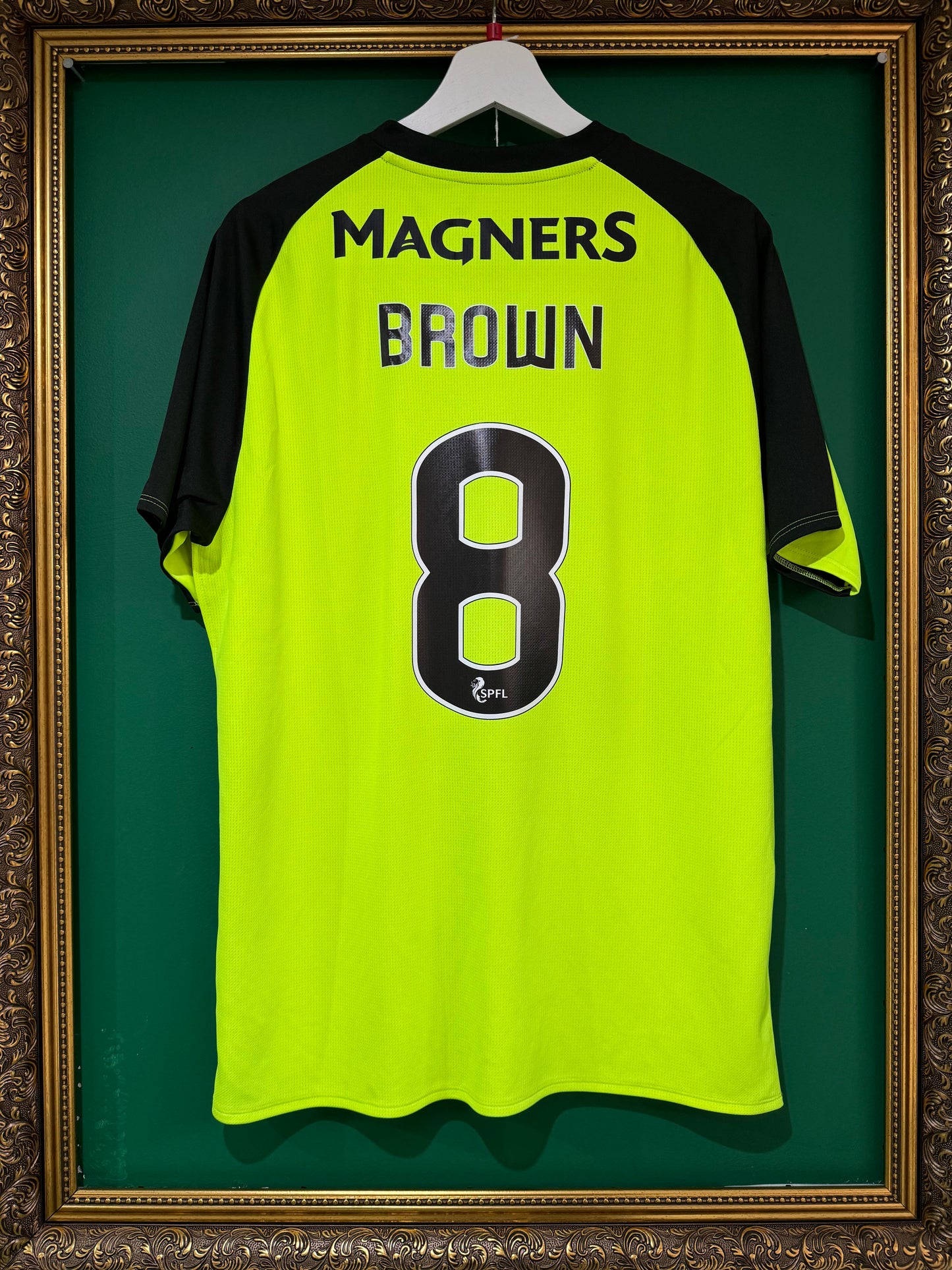 Celtic 2018/19 third large Brown 8