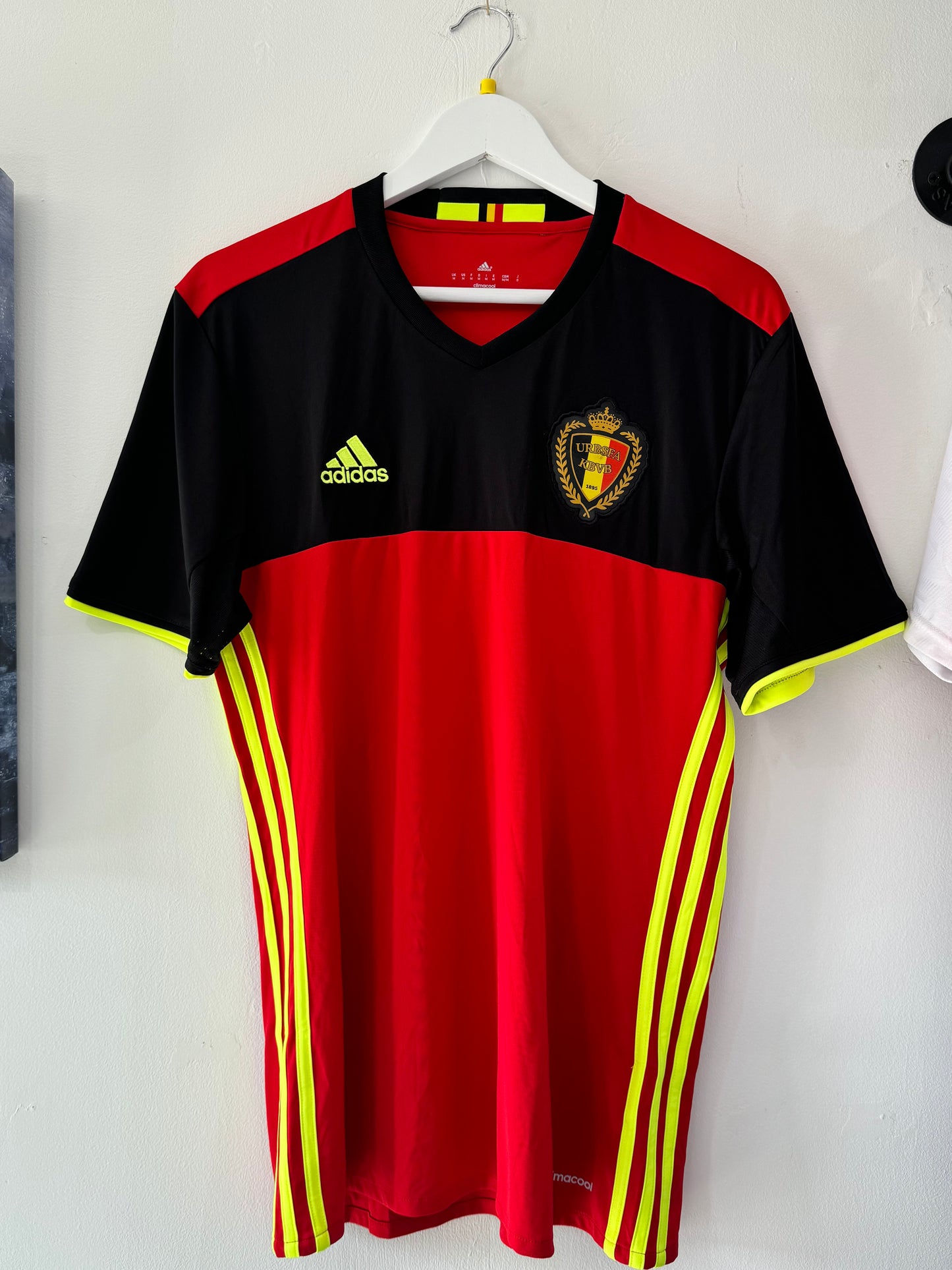 Belgium 2016 home medium