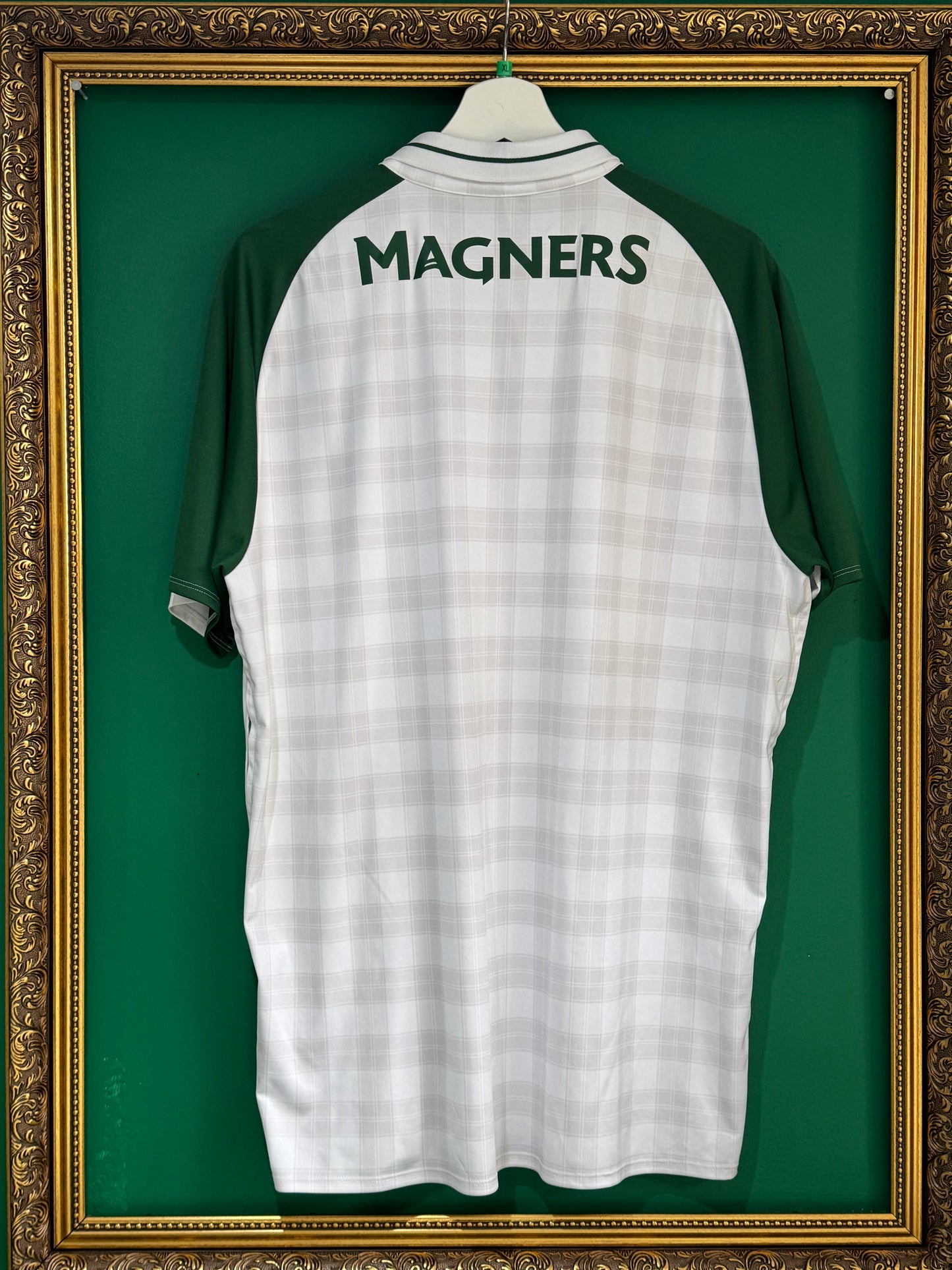 Celtic 2018/19 away xlarge