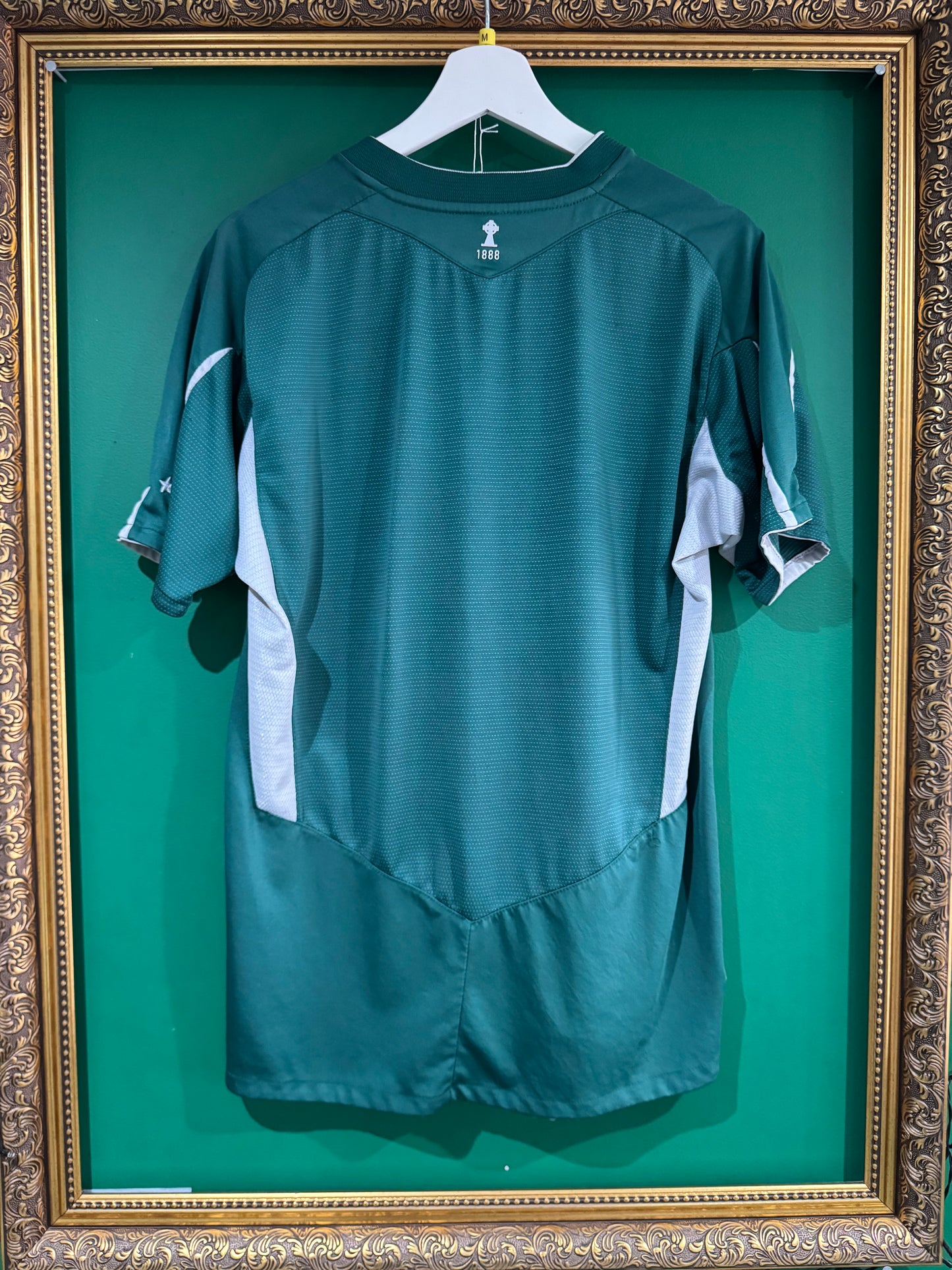Celtic 2004/05 away shirt medium