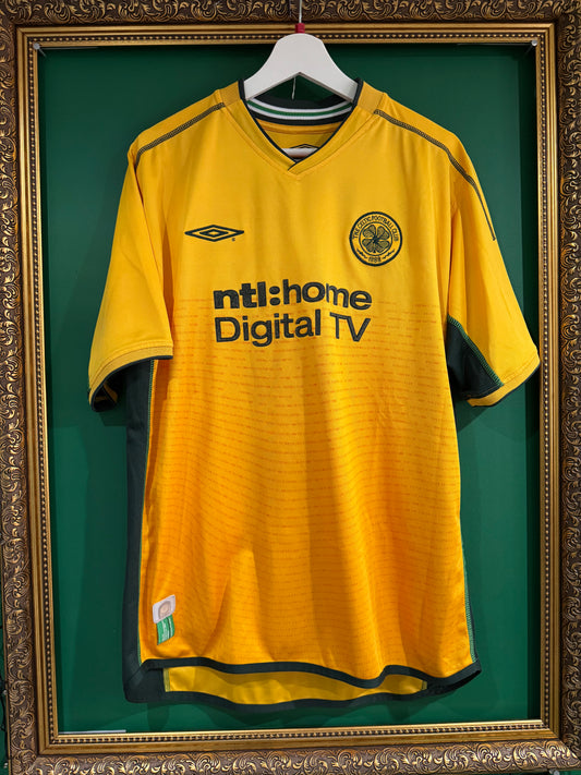 Celtic 2002/03 away shirt large