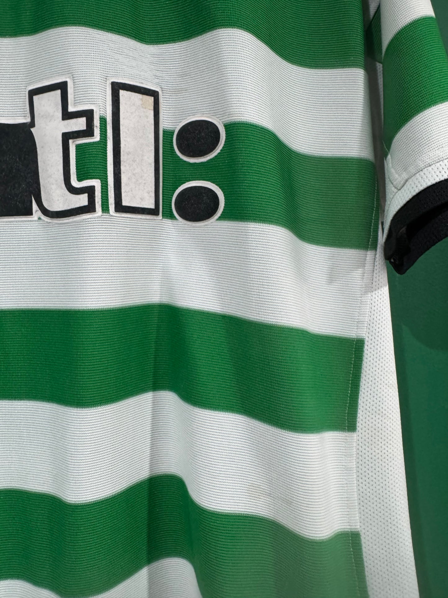 Celtic 2001/02 home shirt xlarge Larsson 7