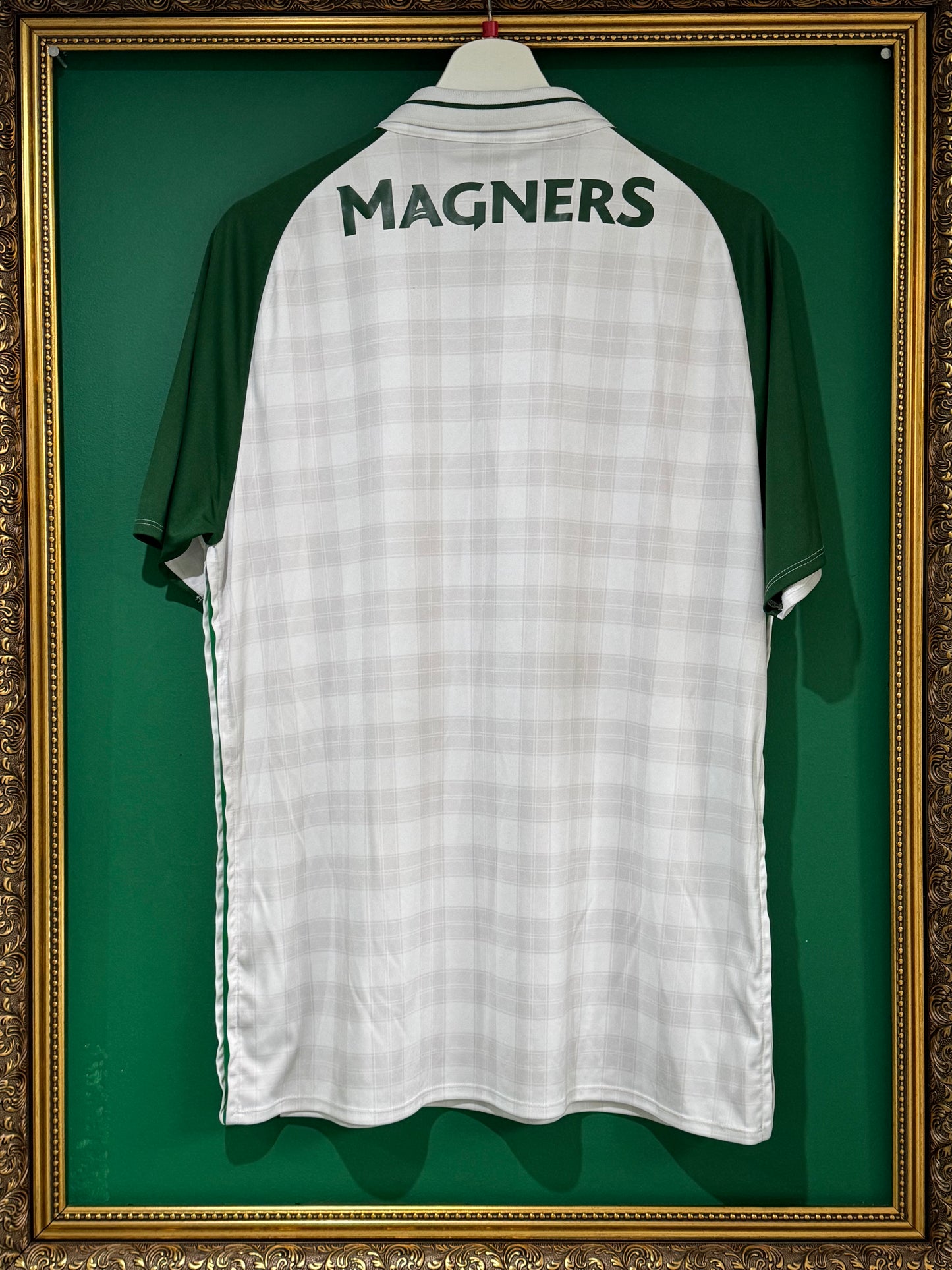 Celtic 2018/19 away xlarge