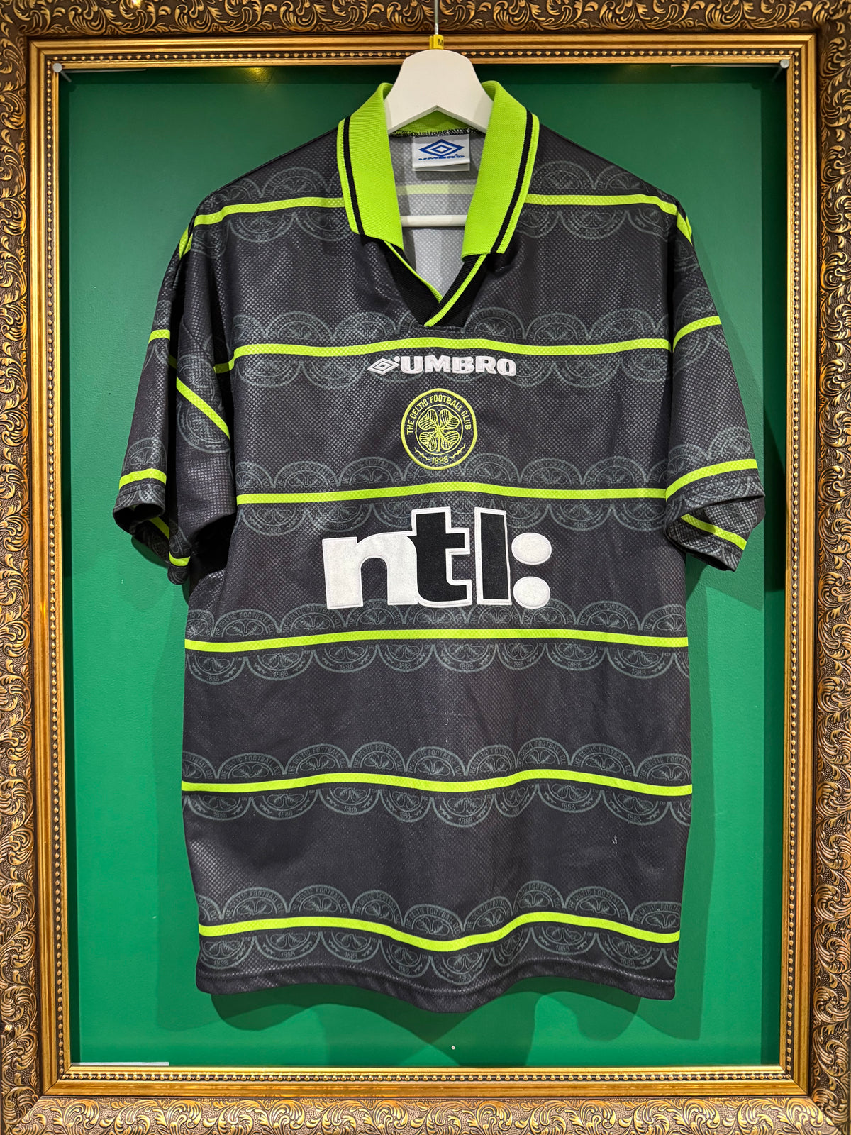 Celtic 1999/00 away shirt medium
