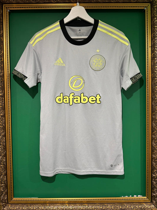 Celtic 2022/23 third xsmall