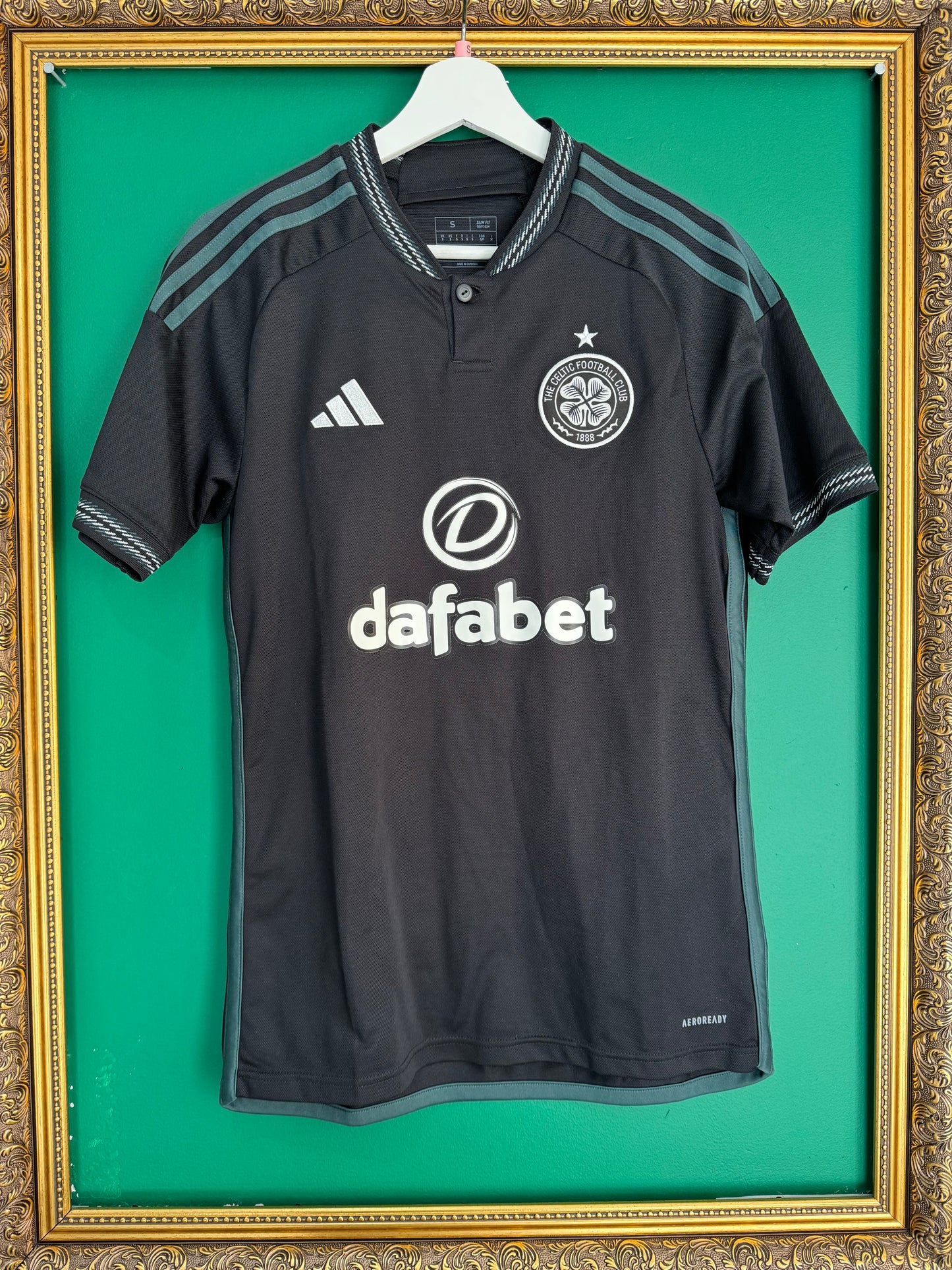 Celtic 2023/24 away small