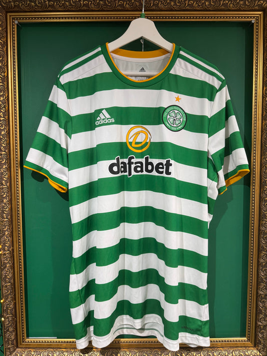 Celtic 2020/21 home shirt xlarge