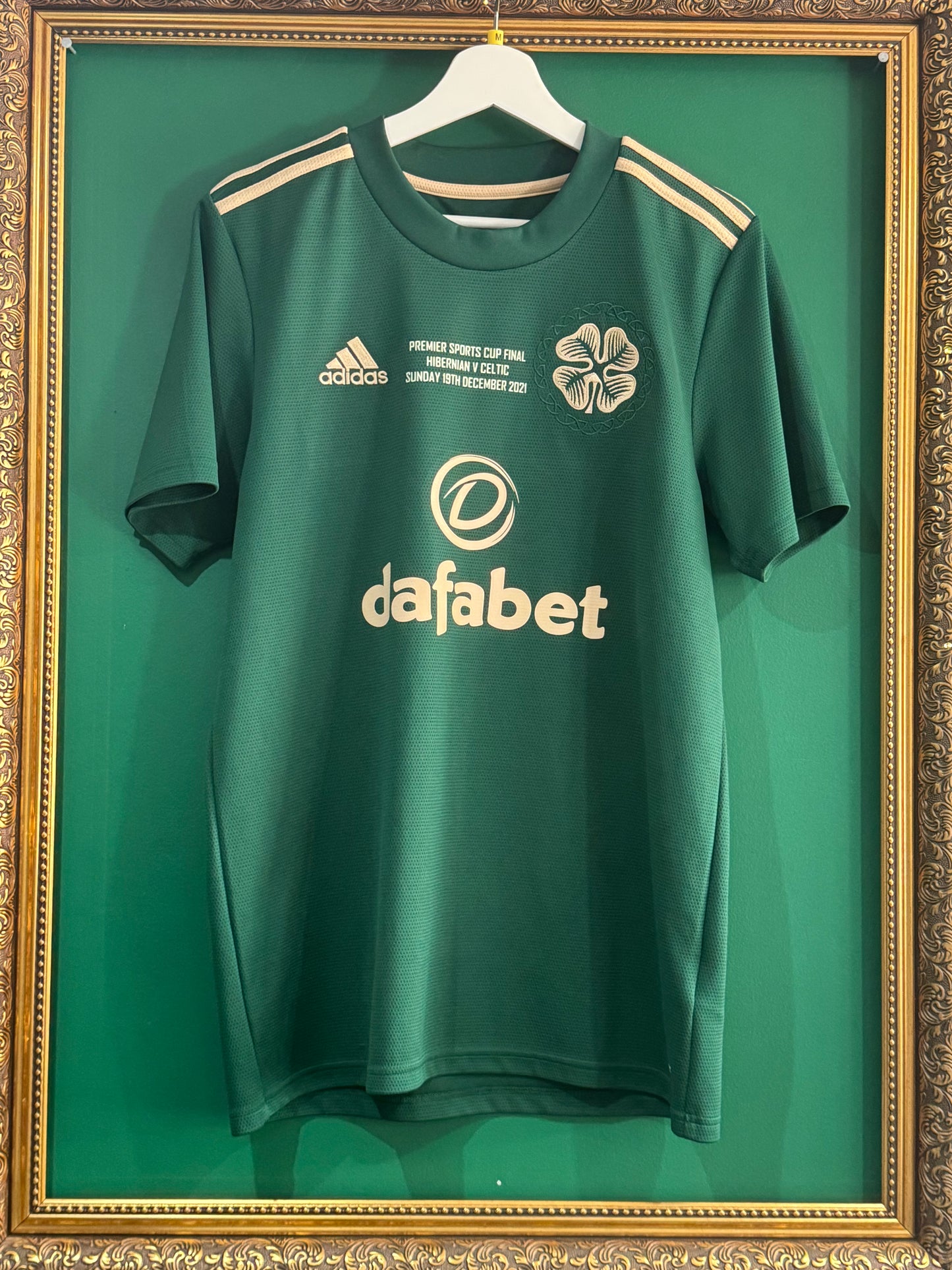 Celtic 2021/22 away shirt medium Kyogo 8 (cup final embroidery)