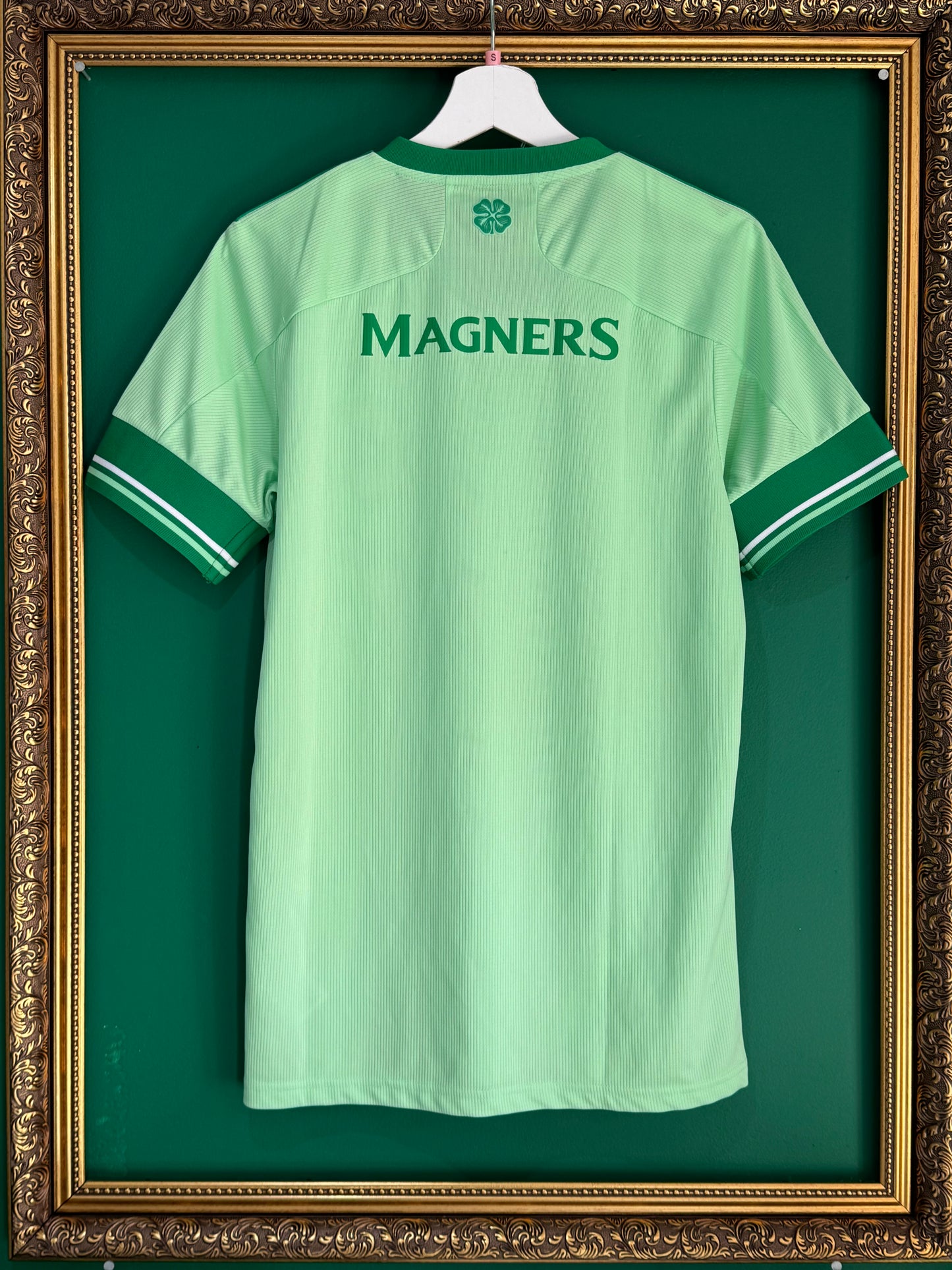 Celtic 2020/21 away small