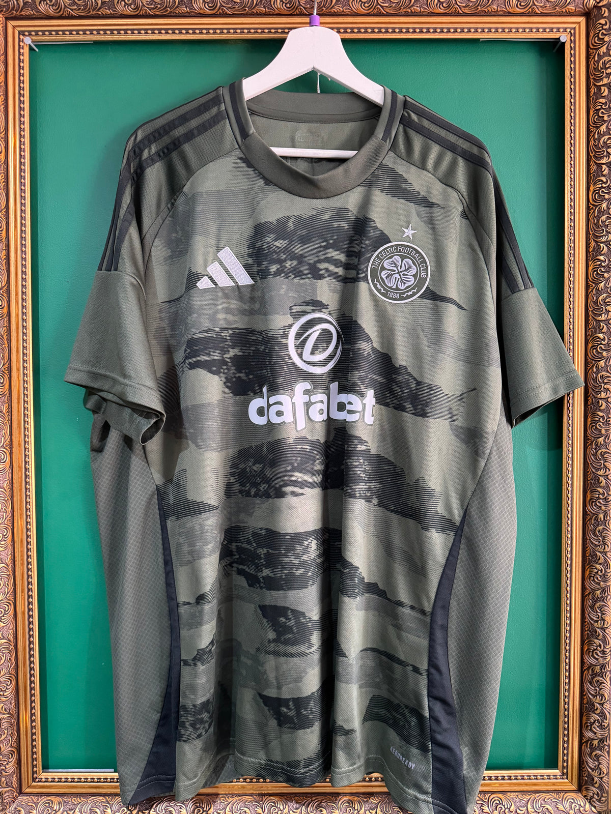 Celtic 2024/25 third shirt xxxlarge