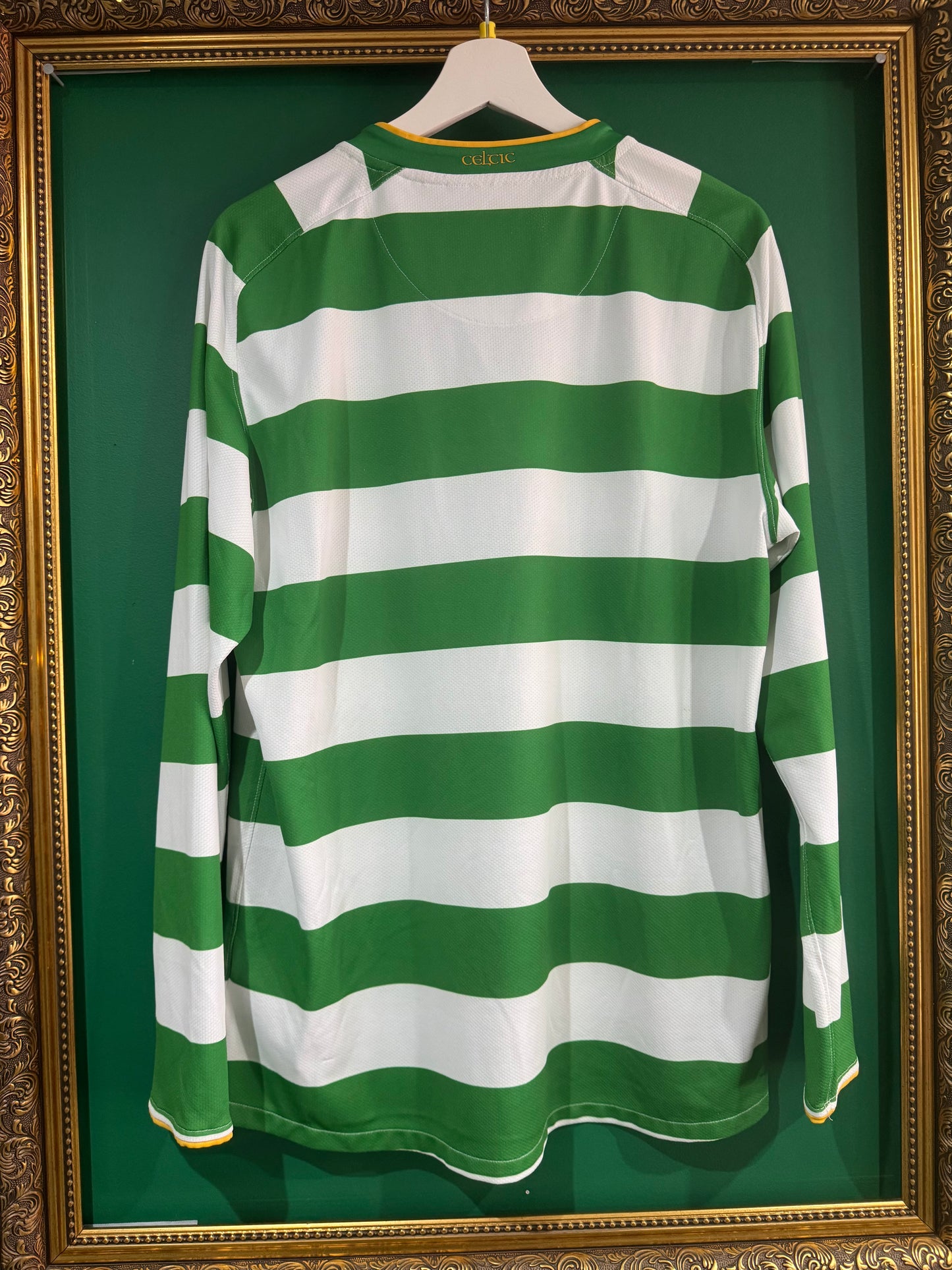Celtic 2008/10 home shirt medium ls