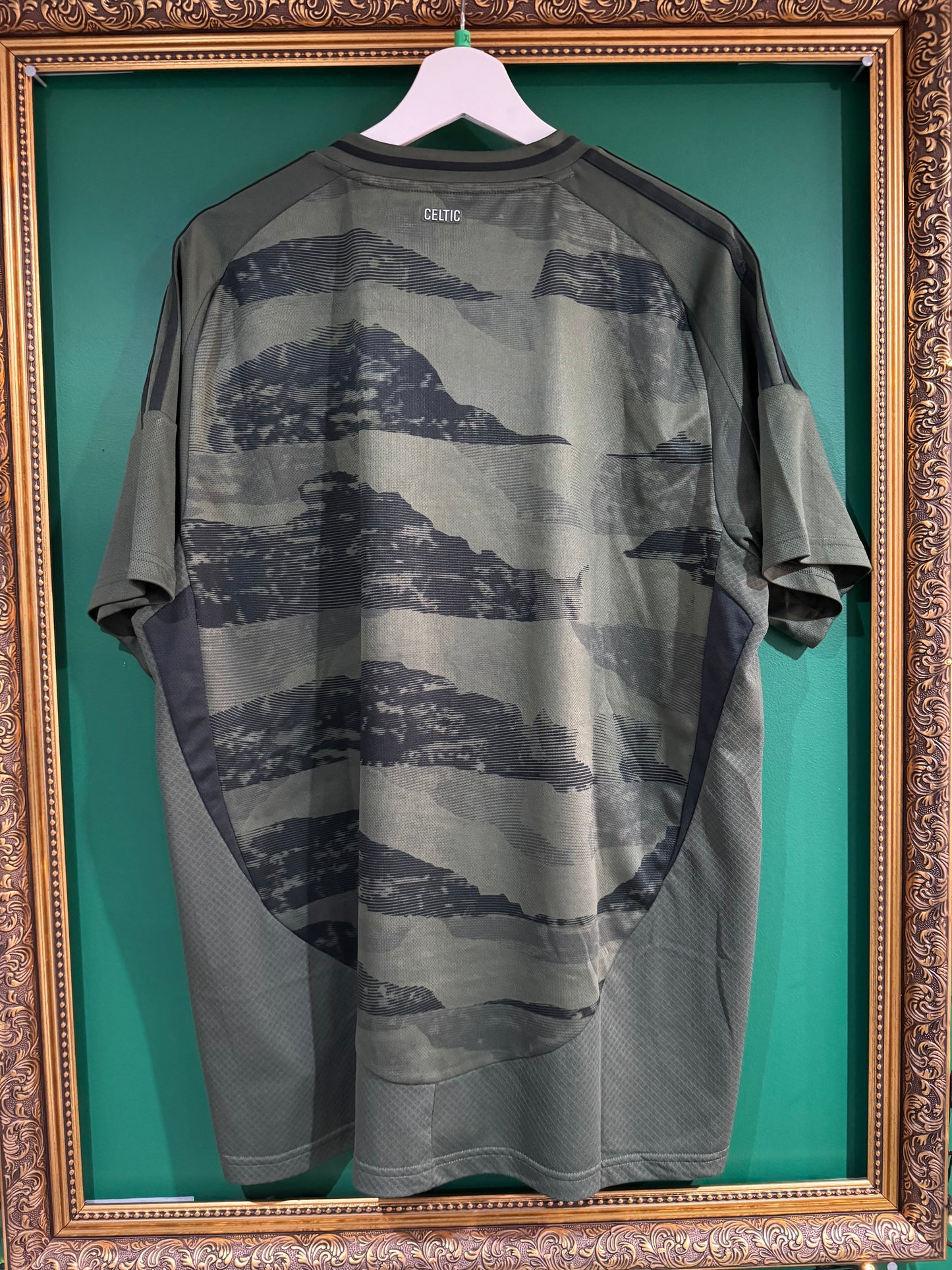 Celtic 2024/25 third shirt xlarge unsponsored