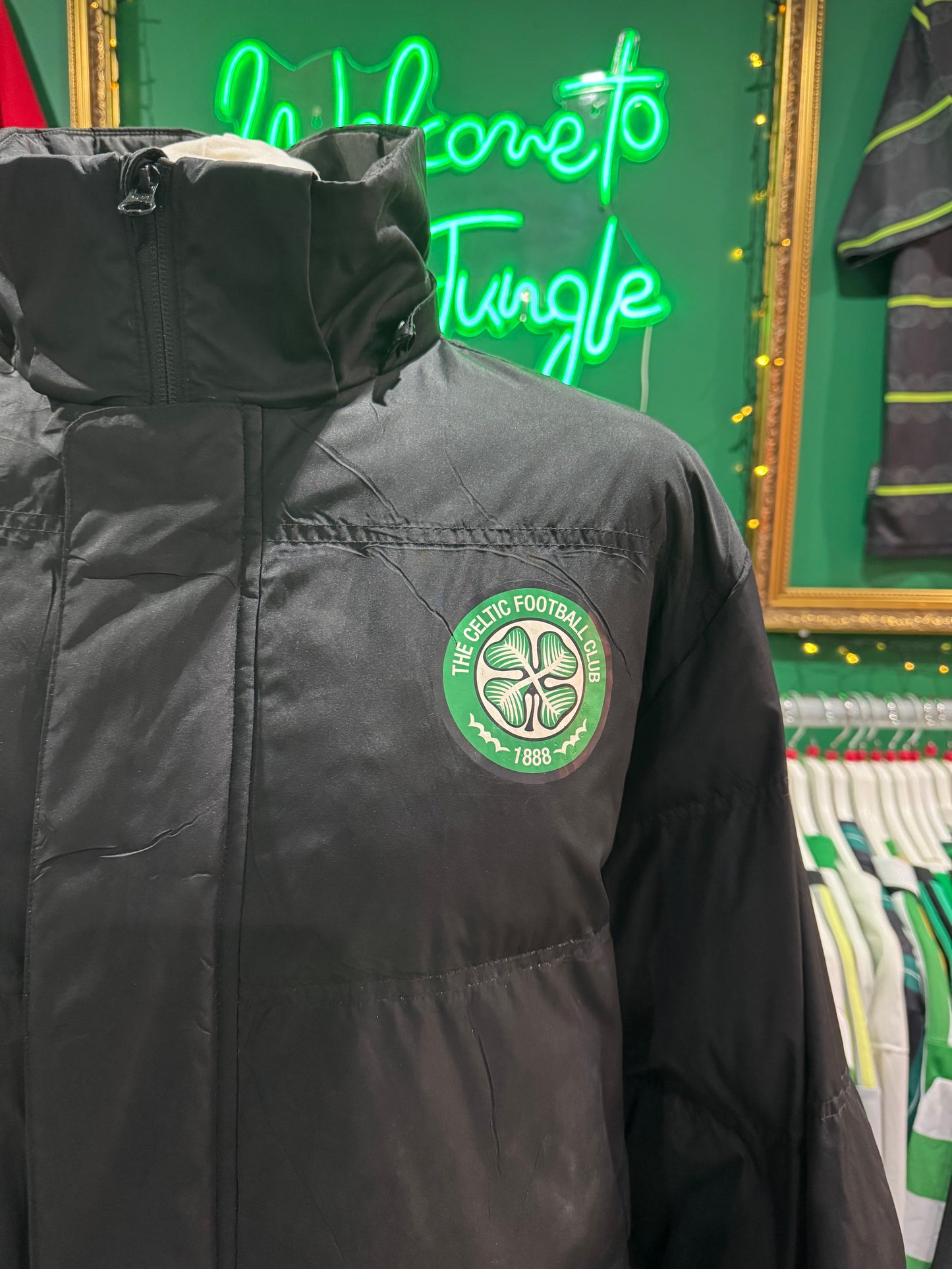 Celtic padded puffer coach jacket xlarge nike