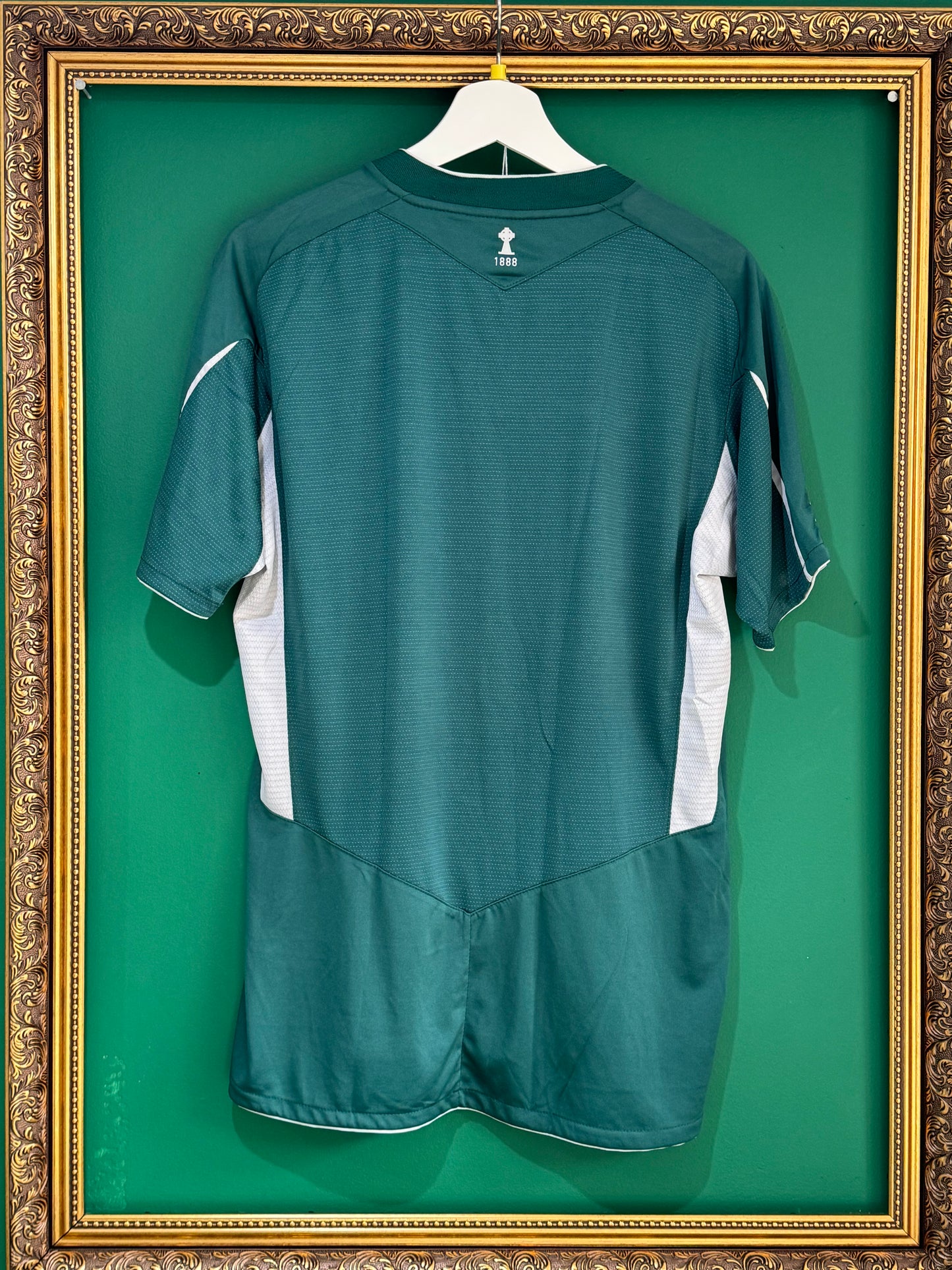 Celtic 2004/05 away medium